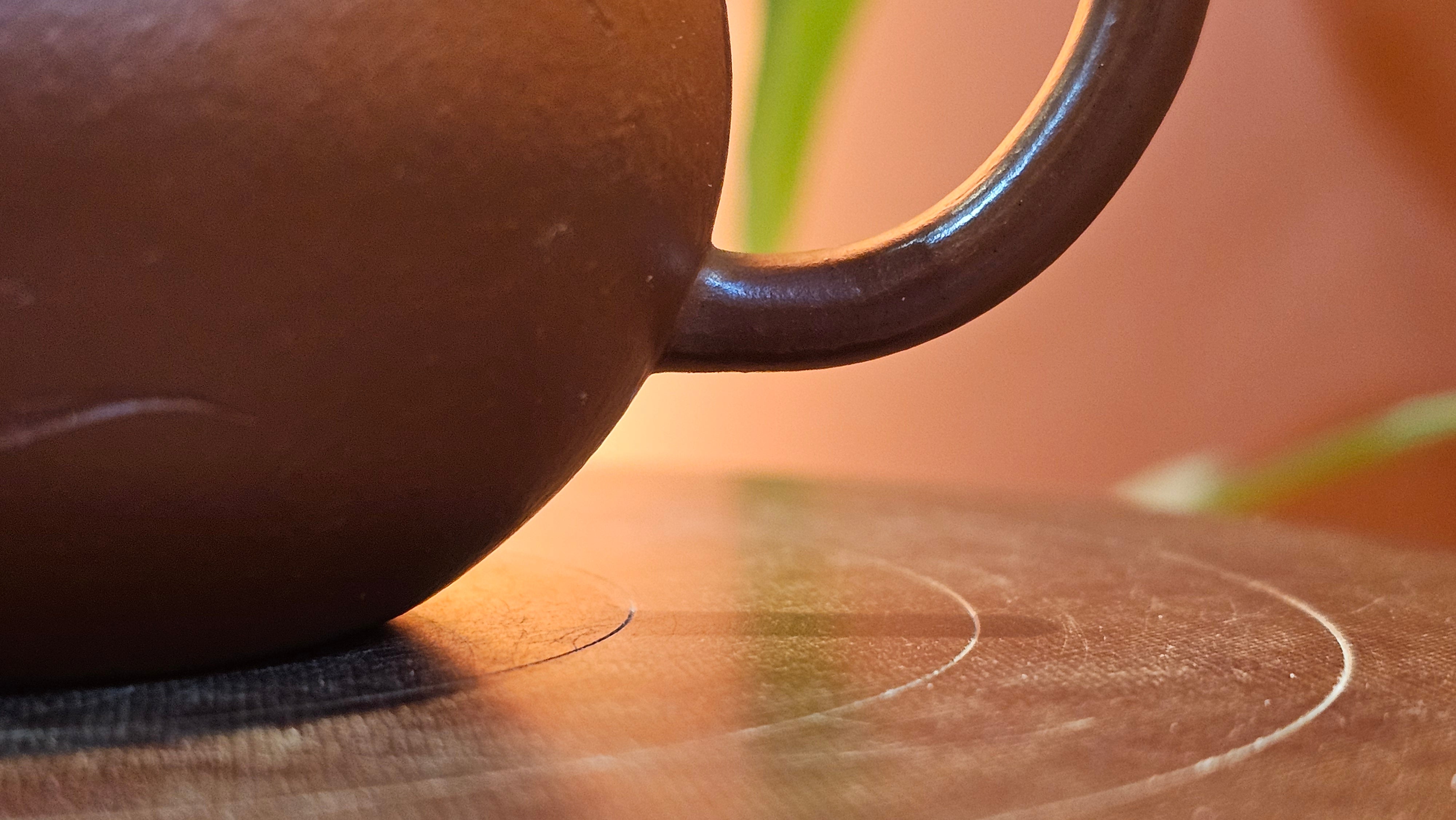 Li Xing 梨形, 170.3ml, Xiao Mei Yao Zhu Ni 小煤窑朱泥 by our Collaborative Craftsman Zhai Yi Yao 翟一耀。"竹韵茶香", 竹刻绘, Engraving of Bamboos and Calligraphy, by Craftsman Yi De Shu 一德书 ~ Congratulations to Mr M.P., 0019hrs 27th June 2025, Aurora, IL.