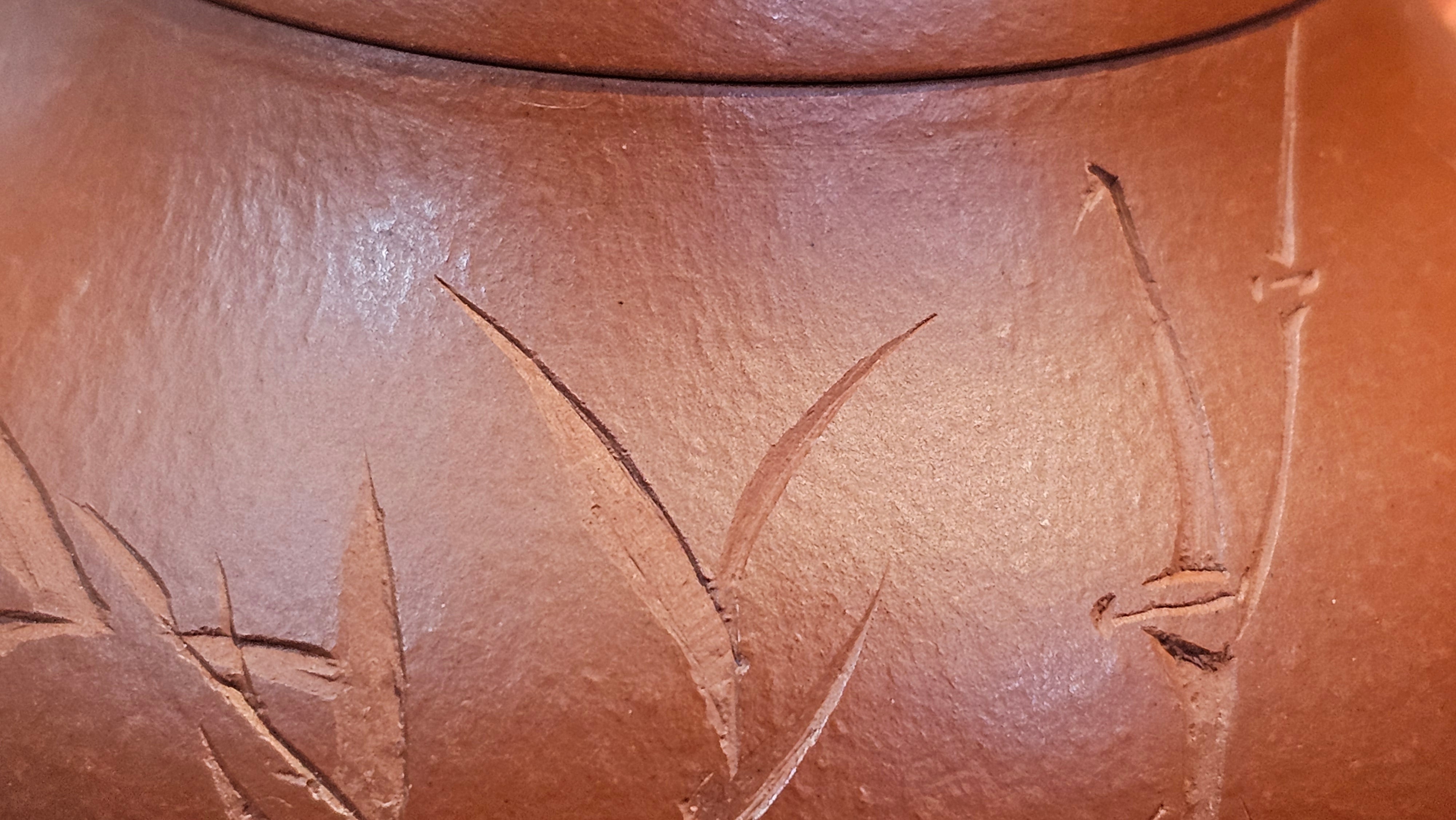 Li Xing 梨形, 170.3ml, Xiao Mei Yao Zhu Ni 小煤窑朱泥 by our Collaborative Craftsman Zhai Yi Yao 翟一耀。"竹韵茶香", 竹刻绘, Engraving of Bamboos and Calligraphy, by Craftsman Yi De Shu 一德书 ~ Congratulations to Mr M.P., 0019hrs 27th June 2025, Aurora, IL.