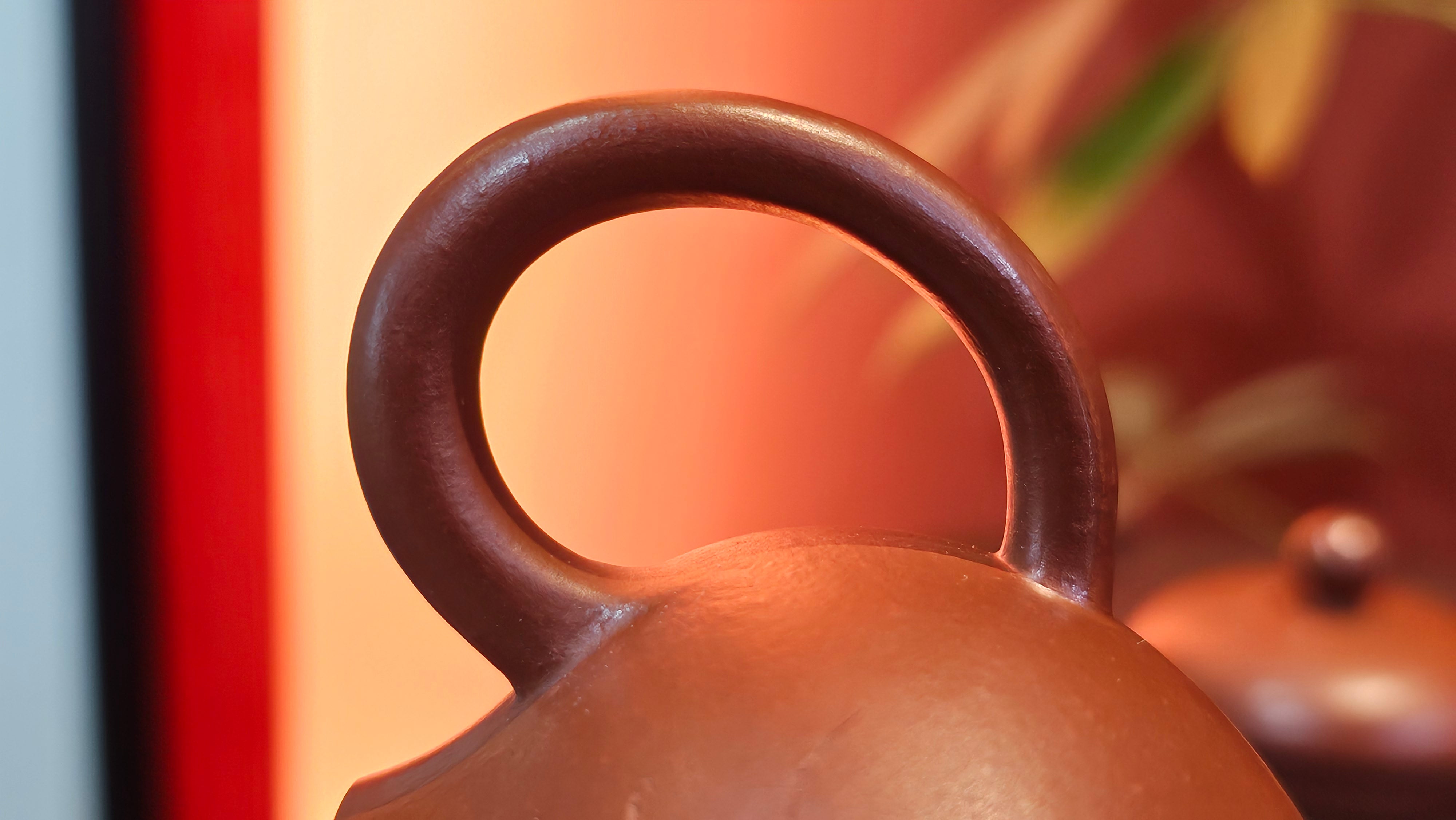 Li Xing 梨形, 170.3ml, Xiao Mei Yao Zhu Ni 小煤窑朱泥 by our Collaborative Craftsman Zhai Yi Yao 翟一耀。"竹韵茶香", 竹刻绘, Engraving of Bamboos and Calligraphy, by Craftsman Yi De Shu 一德书 ~ Congratulations to Mr M.P., 0019hrs 27th June 2025, Aurora, IL.