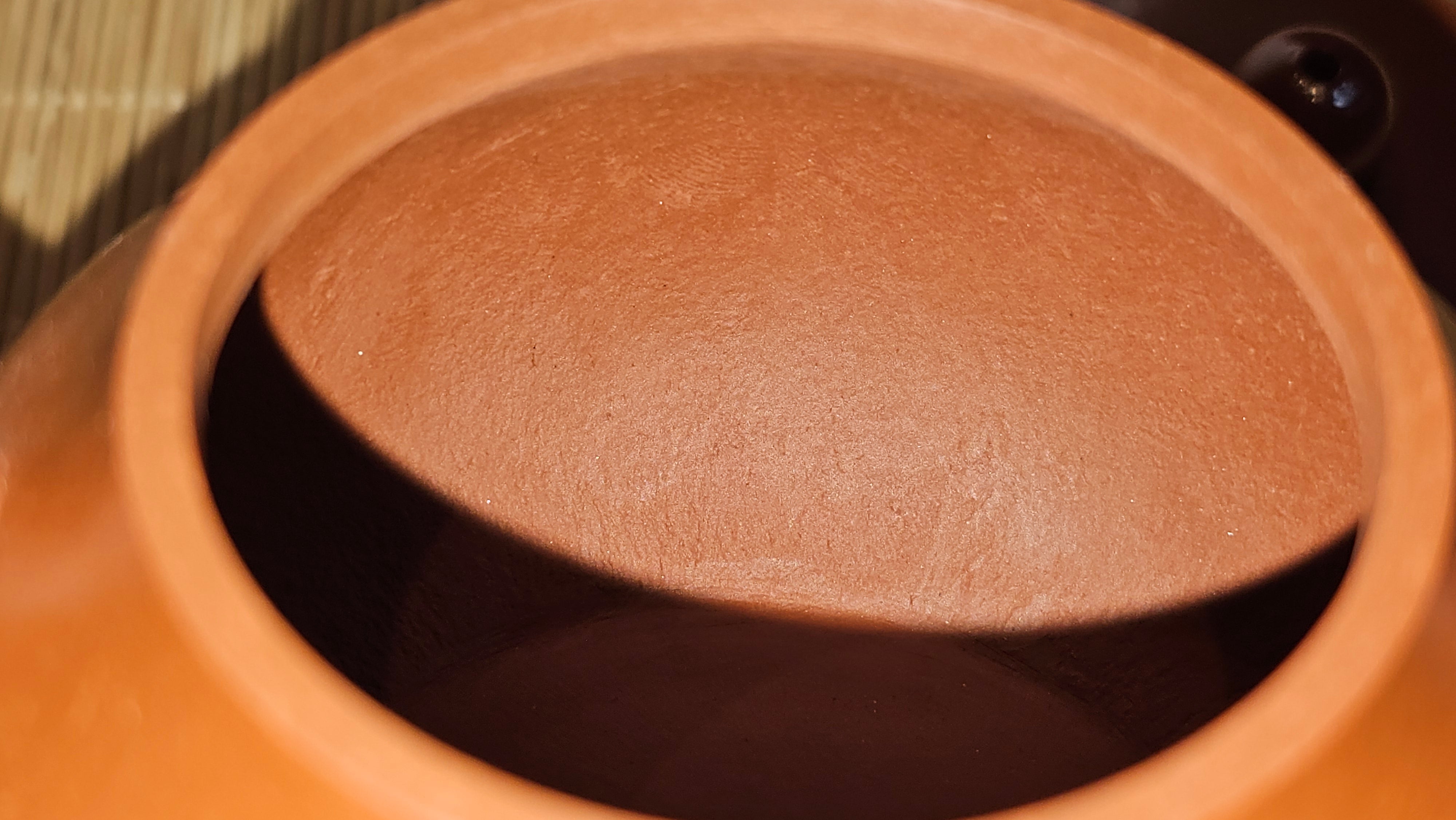 Li Xing 梨形, 170.3ml, Xiao Mei Yao Zhu Ni 小煤窑朱泥 by our Collaborative Craftsman Zhai Yi Yao 翟一耀。"竹韵茶香", 竹刻绘, Engraving of Bamboos and Calligraphy, by Craftsman Yi De Shu 一德书 ~ Congratulations to Mr M.P., 0019hrs 27th June 2025, Aurora, IL.