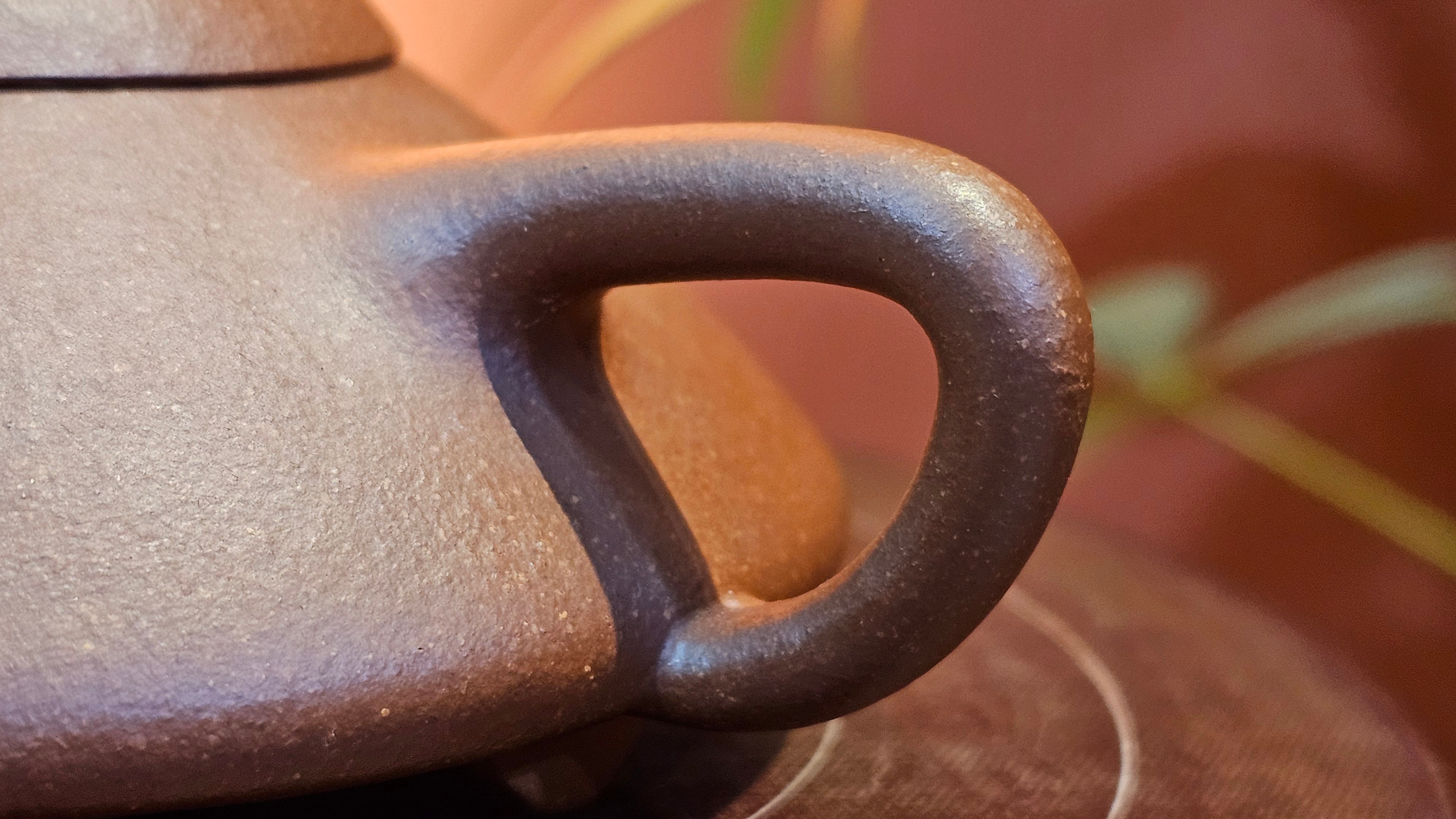 He Piao 合瓢, 155.9ml, Hong Jiang Po Ni 红降坡泥, by our Collaborative Craftsman Chen Gui Zhi 陈桂枝。(Red JiangPoNi is rarer than Yellow JiangPoNi, XiaoMeiYao ZhuNi & ZhaoZhuang ZhuNi) ~ Congratulations to Ms L., 0733hrs 30th May 2025, Katy, TX.