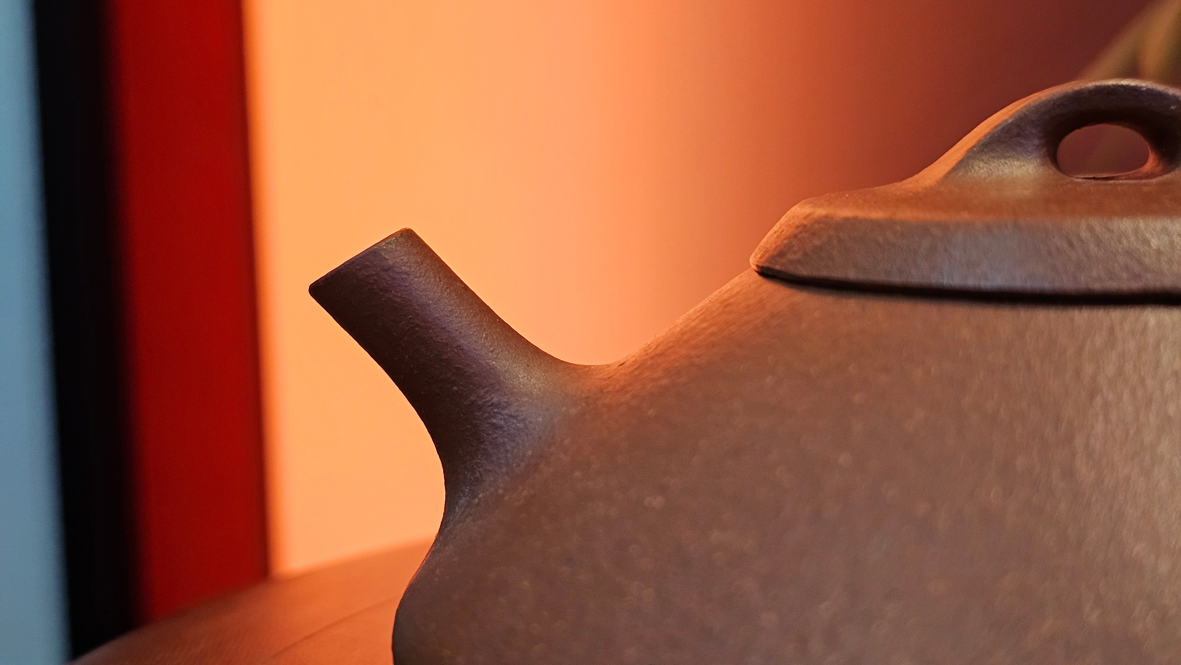 He Piao 合瓢, 155.9ml, Hong Jiang Po Ni 红降坡泥, by our Collaborative Craftsman Chen Gui Zhi 陈桂枝。(Red JiangPoNi is rarer than Yellow JiangPoNi, XiaoMeiYao ZhuNi & ZhaoZhuang ZhuNi) ~ Congratulations to Ms L., 0733hrs 30th May 2025, Katy, TX.