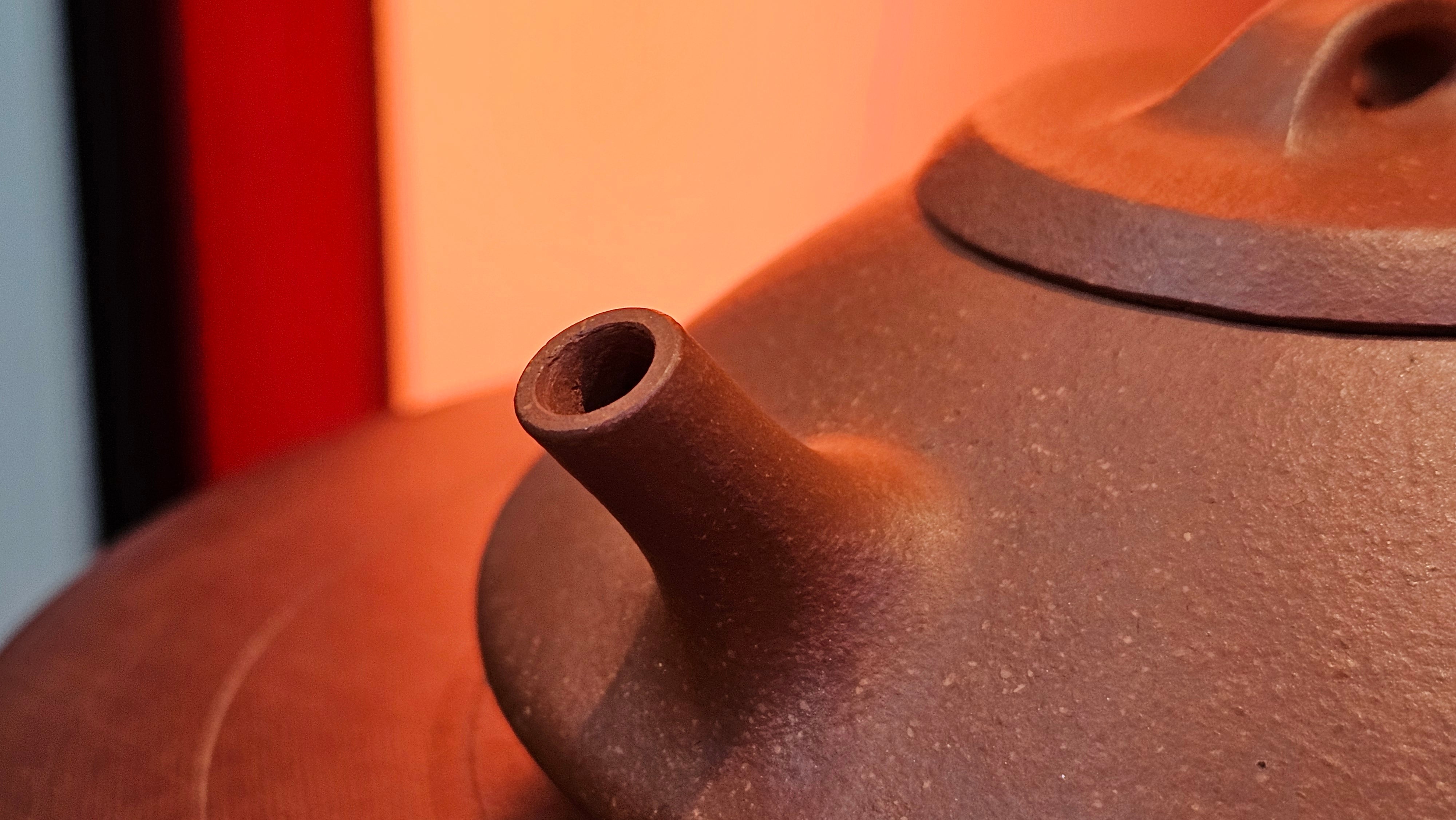 He Piao 合瓢, 155.9ml, Hong Jiang Po Ni 红降坡泥, by our Collaborative Craftsman Chen Gui Zhi 陈桂枝。(Red JiangPoNi is rarer than Yellow JiangPoNi, XiaoMeiYao ZhuNi & ZhaoZhuang ZhuNi) ~ Congratulations to Ms L., 0733hrs 30th May 2025, Katy, TX.