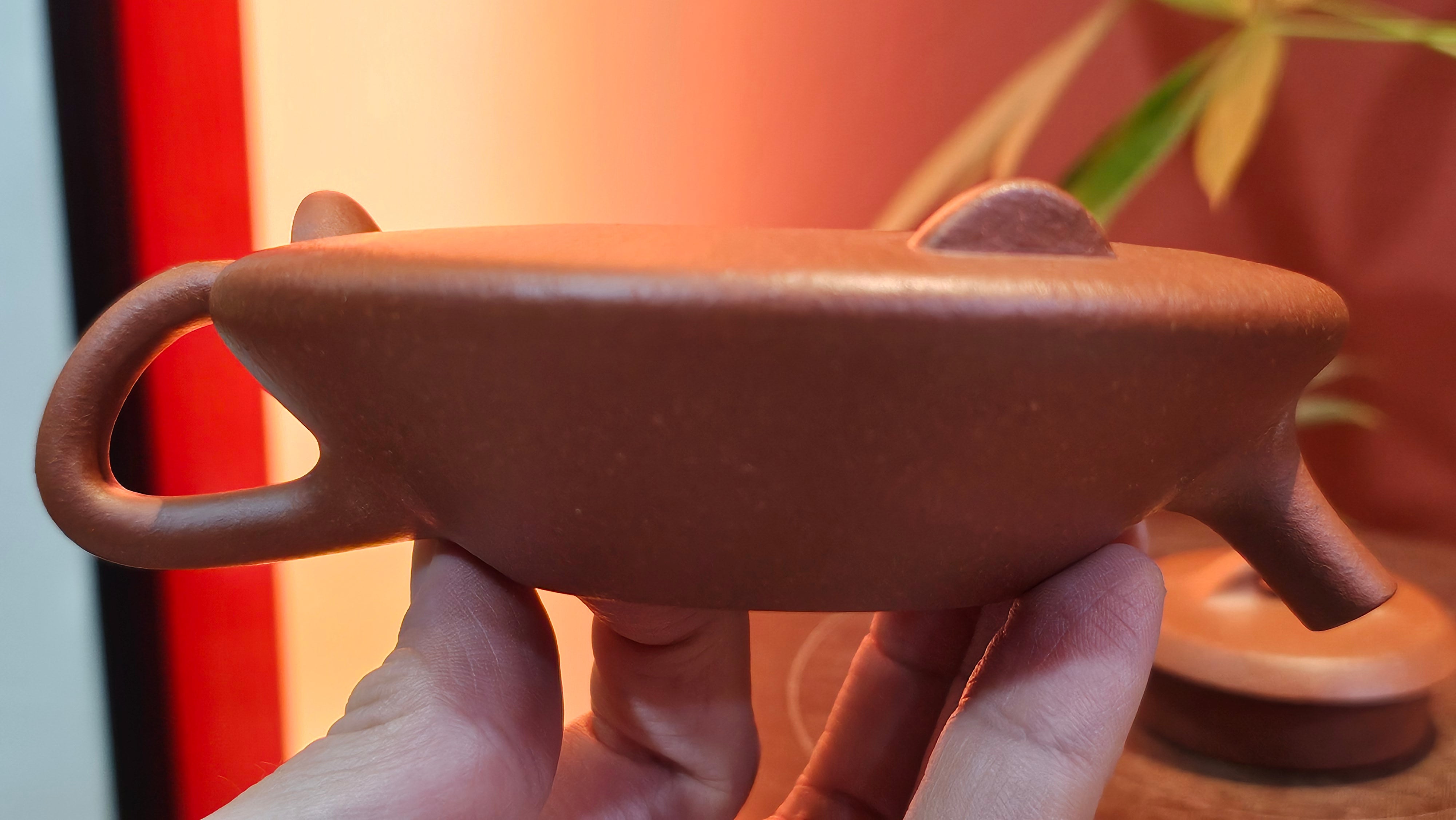 He Piao 合瓢, 155.9ml, Hong Jiang Po Ni 红降坡泥, by our Collaborative Craftsman Chen Gui Zhi 陈桂枝。(Red JiangPoNi is rarer than Yellow JiangPoNi, XiaoMeiYao ZhuNi & ZhaoZhuang ZhuNi) ~ Congratulations to Ms L., 0733hrs 30th May 2025, Katy, TX.