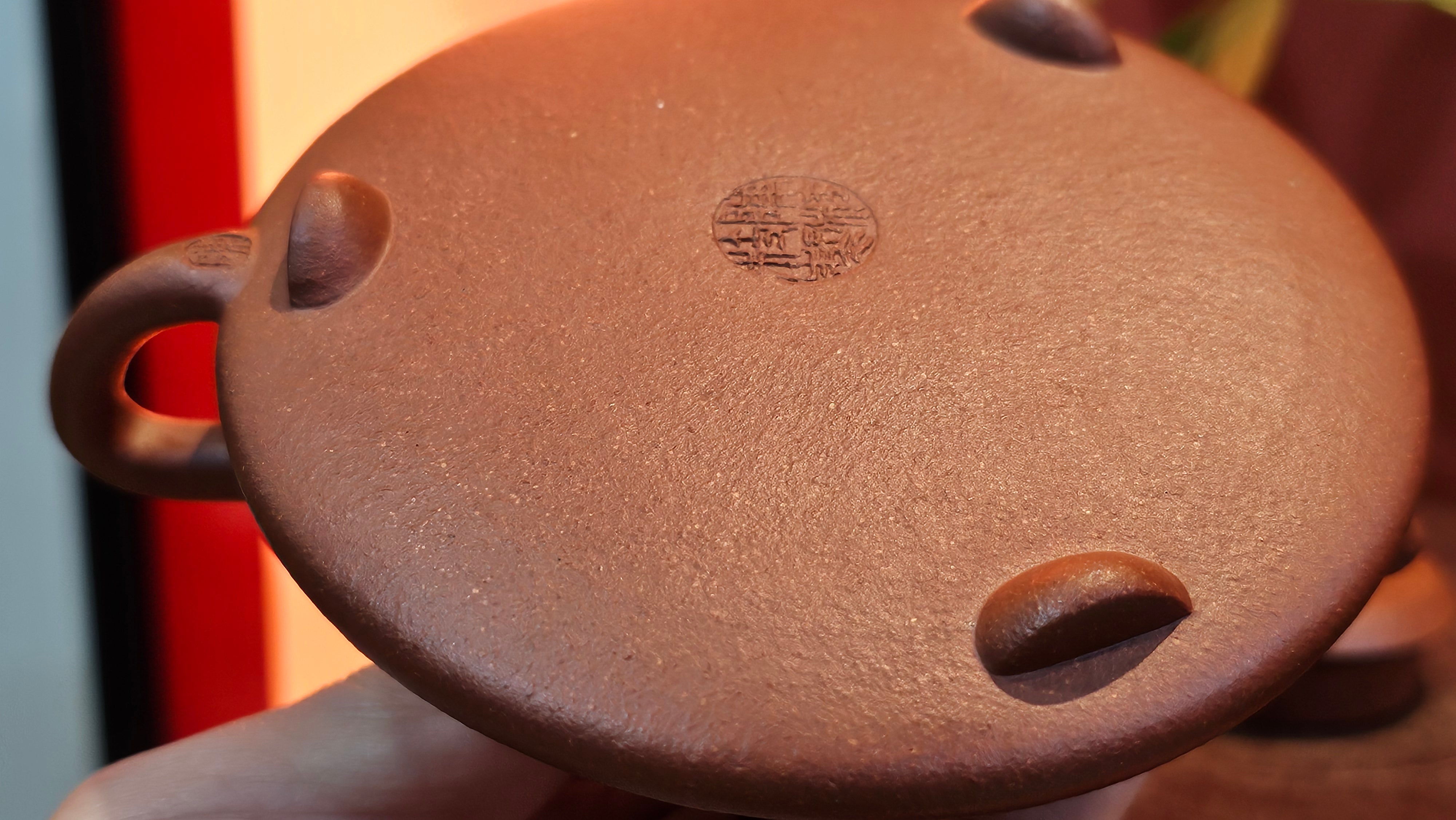 He Piao 合瓢, 155.9ml, Hong Jiang Po Ni 红降坡泥, by our Collaborative Craftsman Chen Gui Zhi 陈桂枝。(Red JiangPoNi is rarer than Yellow JiangPoNi, XiaoMeiYao ZhuNi & ZhaoZhuang ZhuNi) ~ Congratulations to Ms L., 0733hrs 30th May 2025, Katy, TX.