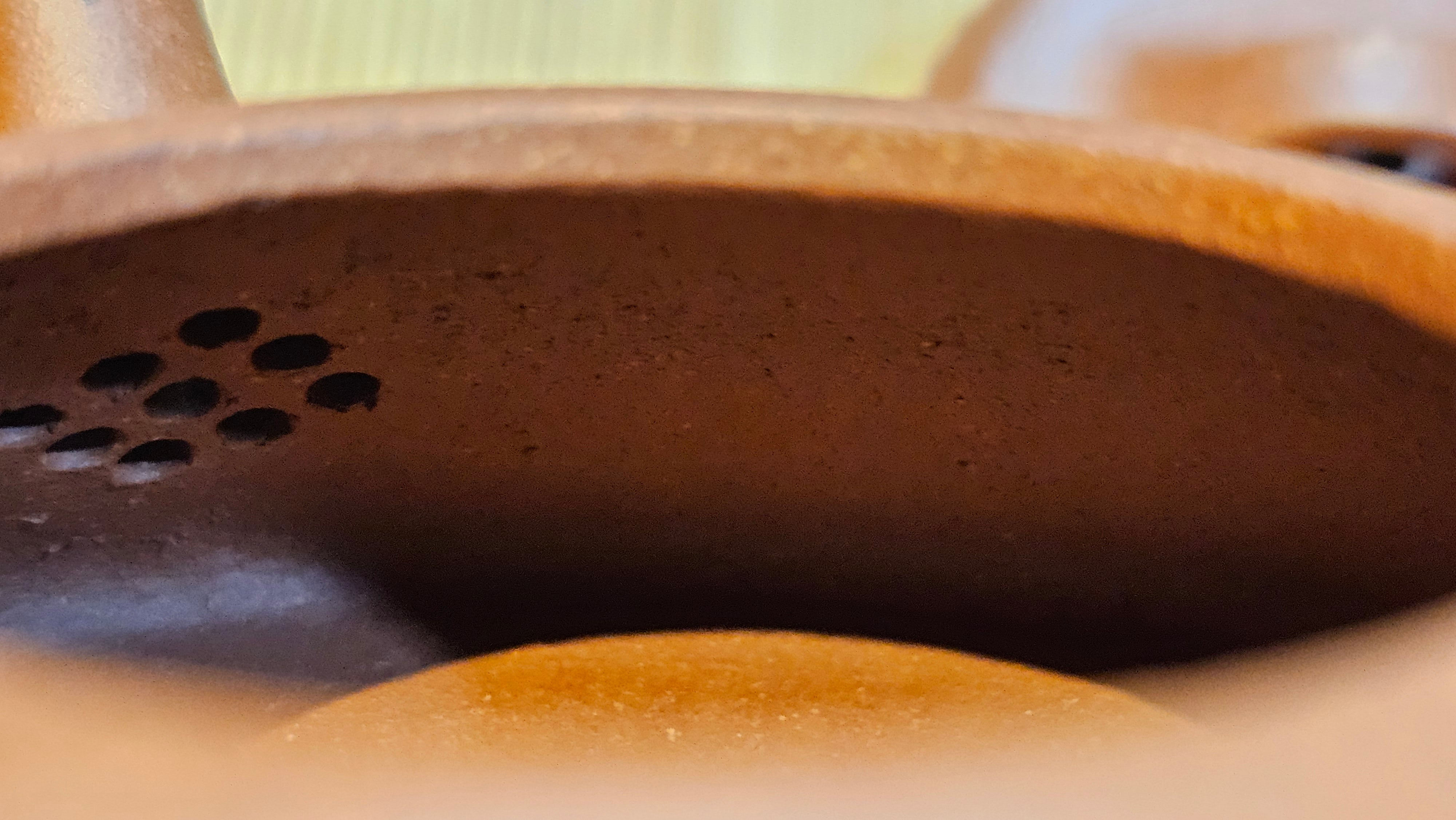 He Piao 合瓢, 155.9ml, Hong Jiang Po Ni 红降坡泥, by our Collaborative Craftsman Chen Gui Zhi 陈桂枝。(Red JiangPoNi is rarer than Yellow JiangPoNi, XiaoMeiYao ZhuNi & ZhaoZhuang ZhuNi) ~ Congratulations to Ms L., 0733hrs 30th May 2025, Katy, TX.