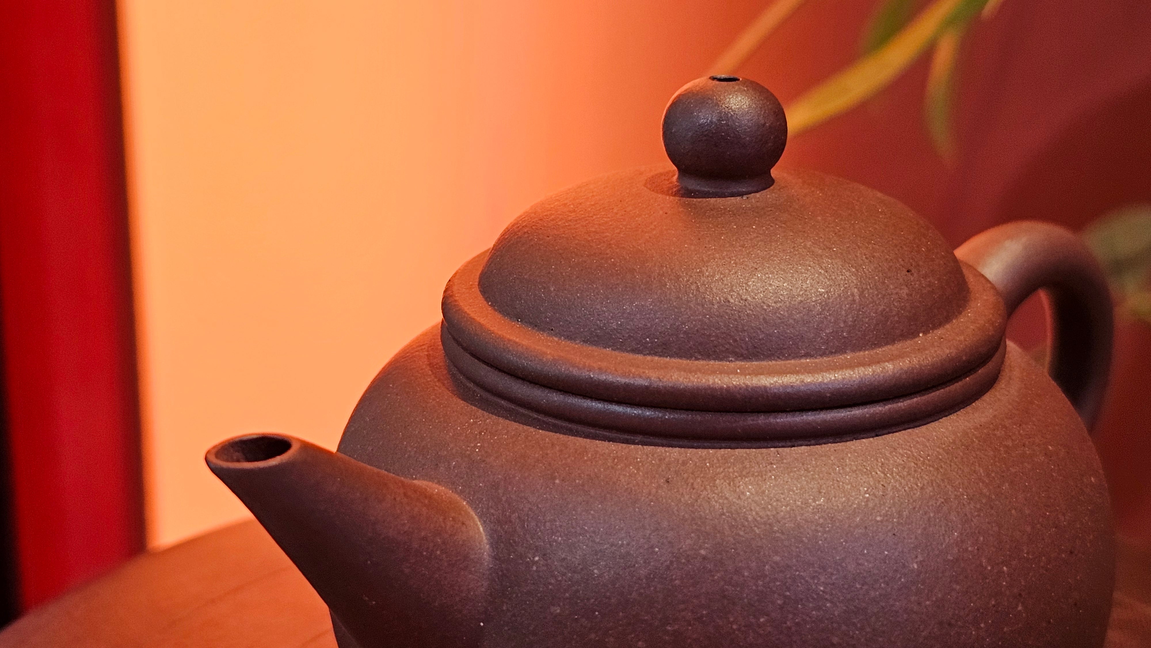 Shui Ping 水平, 170.5ml, Di Cao Qing Zi Ni 底槽青紫泥, by Craftsman Zhao Huai Xu 赵怀须 ~ Congratulations to Mr T.A., 1112hrs 31st May 2025, Samorin, Slovakia 🇸🇰.