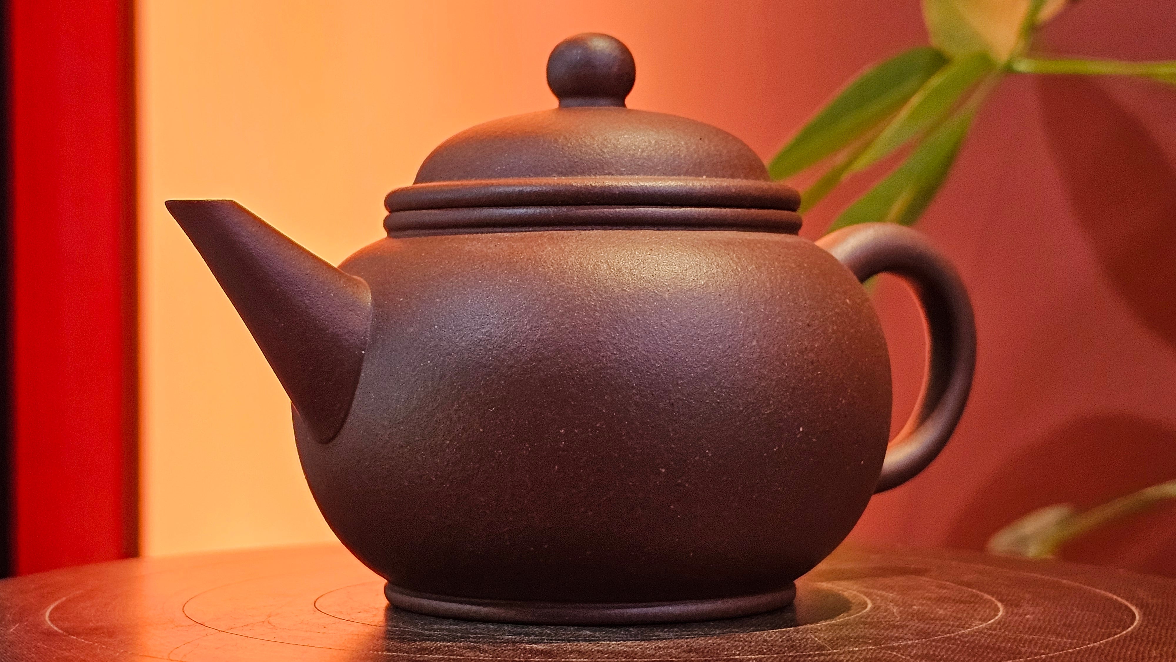 Shui Ping 水平, 170.5ml, Di Cao Qing Zi Ni 底槽青紫泥, by Craftsman Zhao Huai Xu 赵怀须 ~ Congratulations to Mr T.A., 1112hrs 31st May 2025, Samorin, Slovakia 🇸🇰.