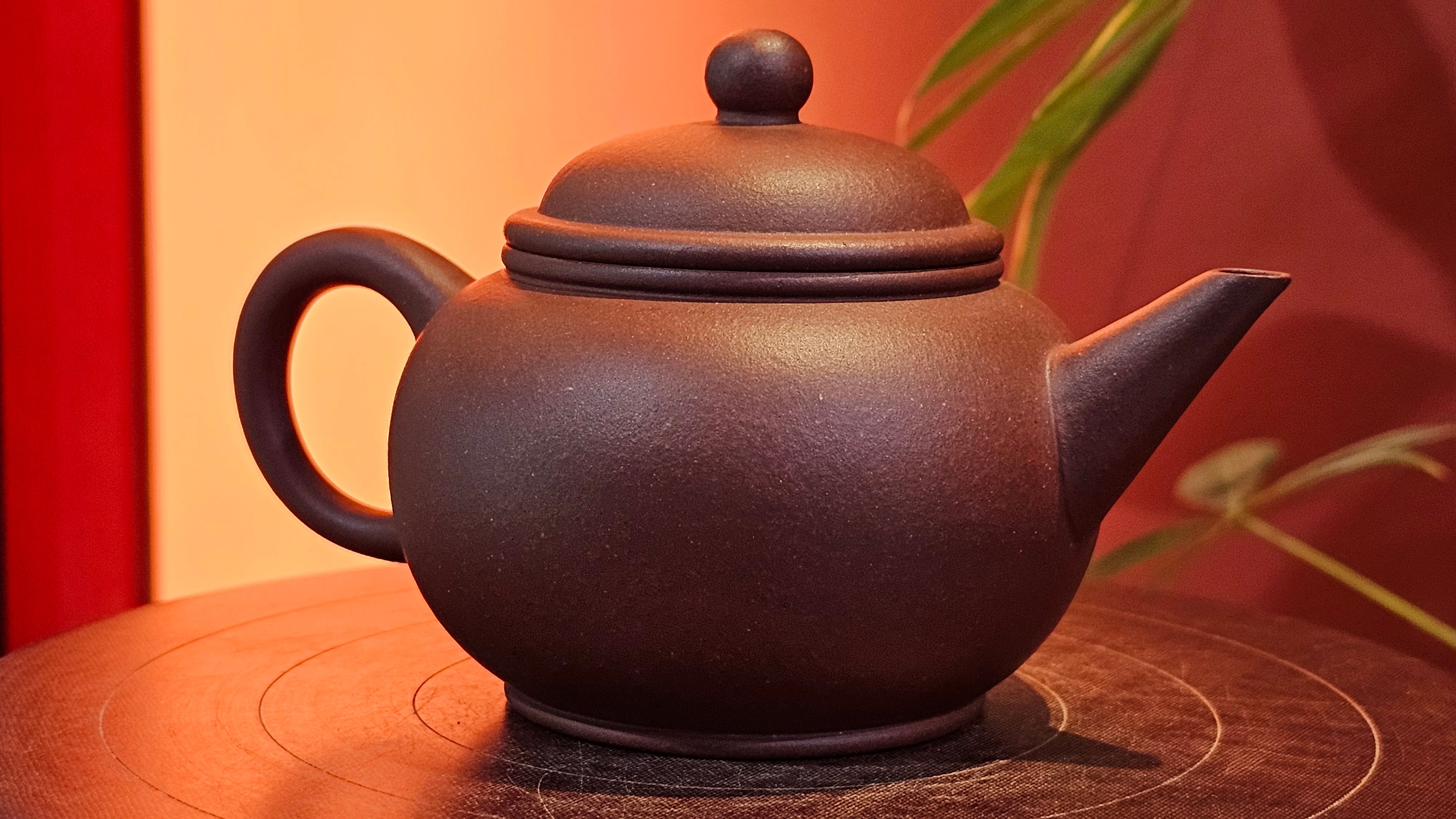 Shui Ping 水平, 170.5ml, Di Cao Qing Zi Ni 底槽青紫泥, by Craftsman Zhao Huai Xu 赵怀须 ~ Congratulations to Mr T.A., 1112hrs 31st May 2025, Samorin, Slovakia 🇸🇰.