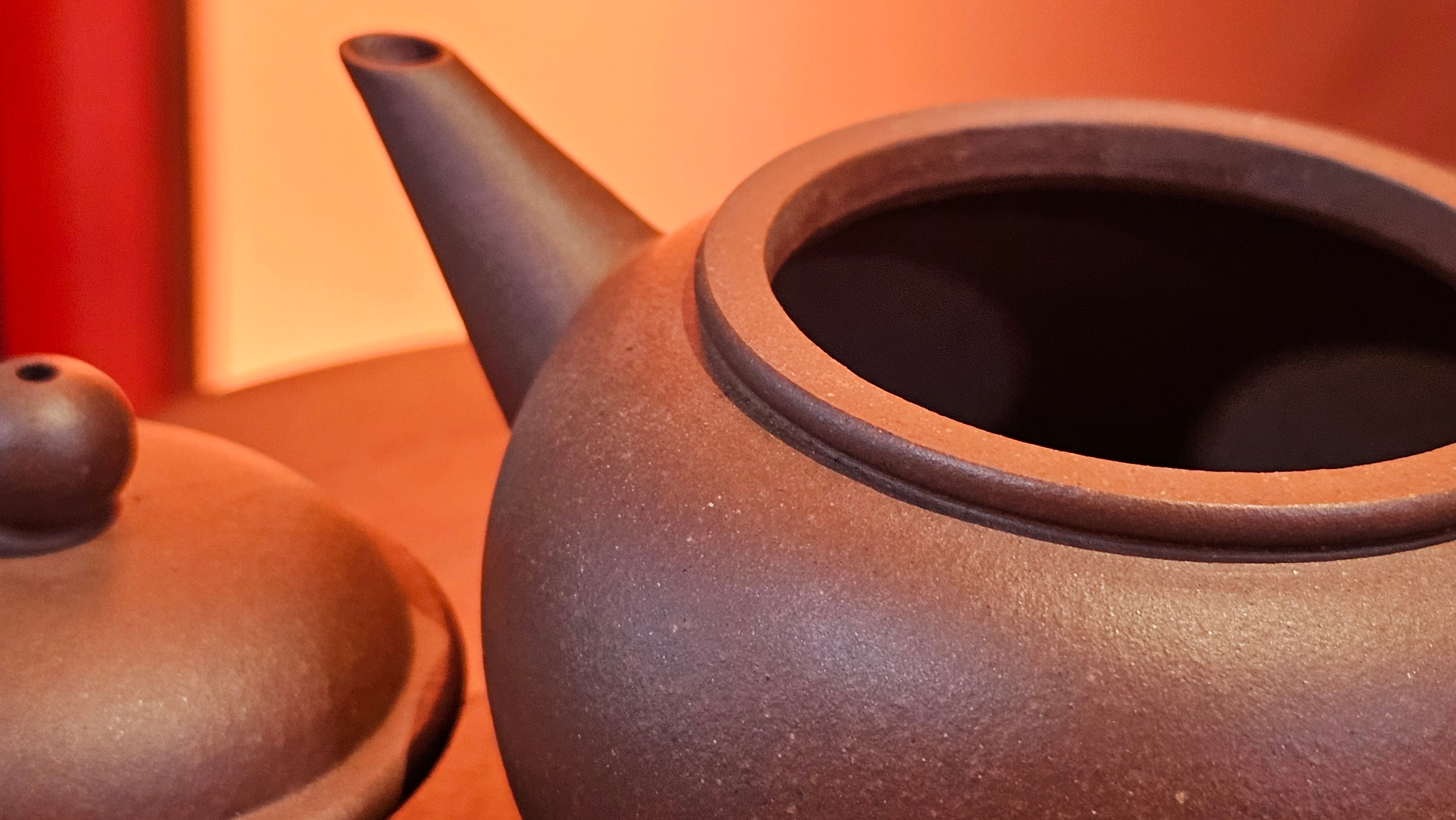 Shui Ping 水平, 170.5ml, Di Cao Qing Zi Ni 底槽青紫泥, by Craftsman Zhao Huai Xu 赵怀须 ~ Congratulations to Mr T.A., 1112hrs 31st May 2025, Samorin, Slovakia 🇸🇰.