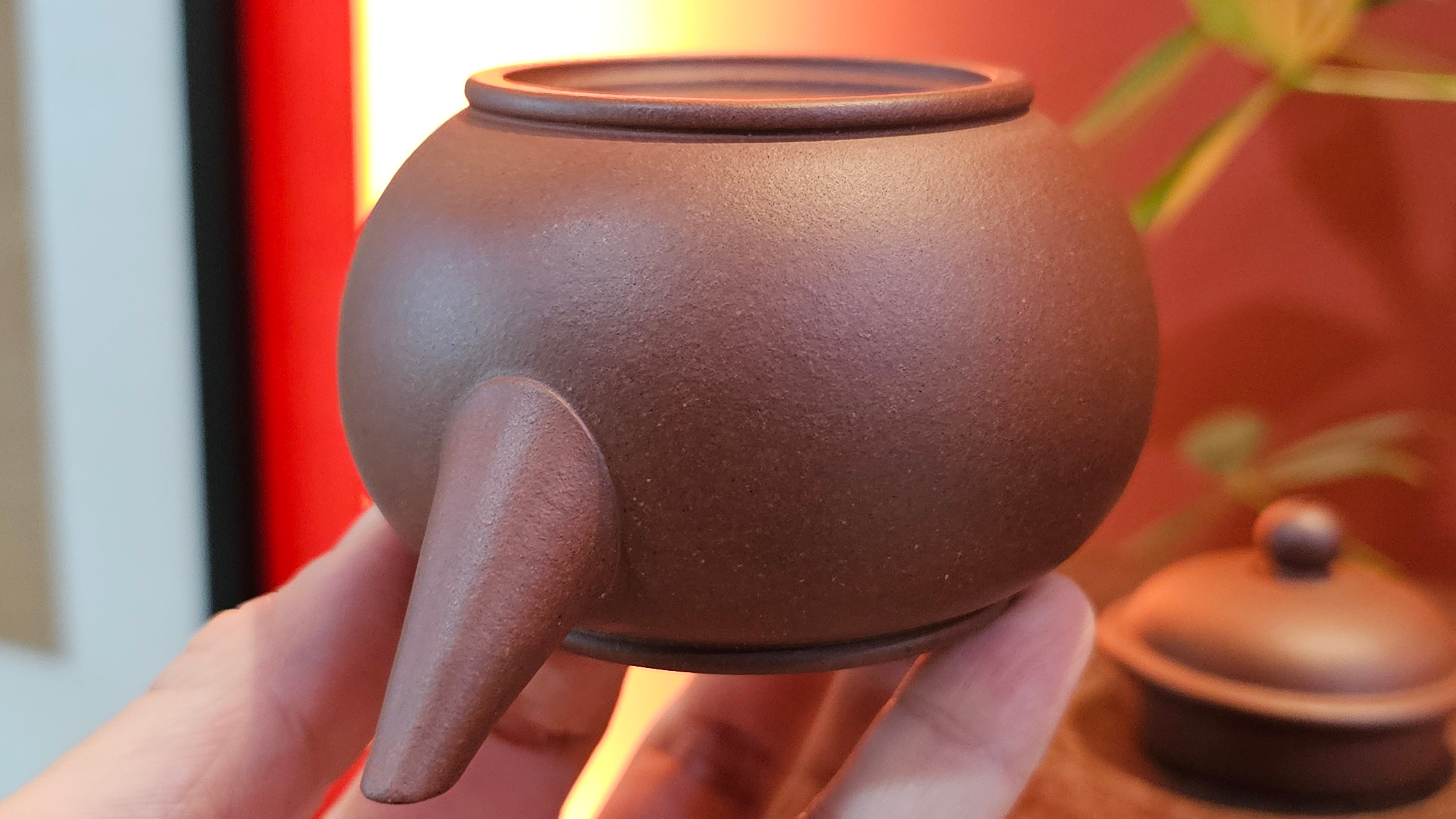 Shui Ping 水平, 170.5ml, Di Cao Qing Zi Ni 底槽青紫泥, by Craftsman Zhao Huai Xu 赵怀须 ~ Congratulations to Mr T.A., 1112hrs 31st May 2025, Samorin, Slovakia 🇸🇰.