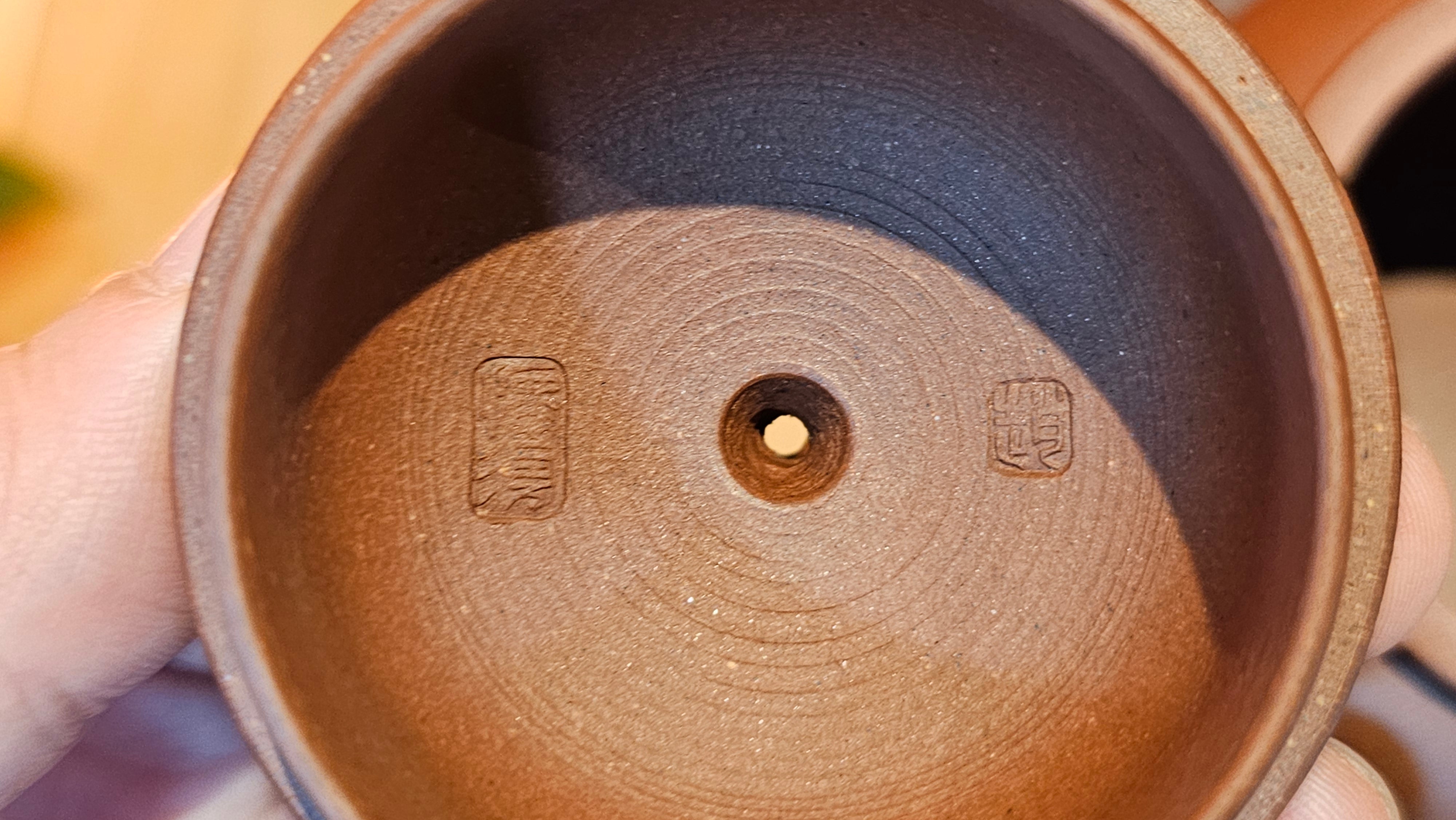 Shui Ping 水平, 170.5ml, Di Cao Qing Zi Ni 底槽青紫泥, by Craftsman Zhao Huai Xu 赵怀须 ~ Congratulations to Mr T.A., 1112hrs 31st May 2025, Samorin, Slovakia 🇸🇰.