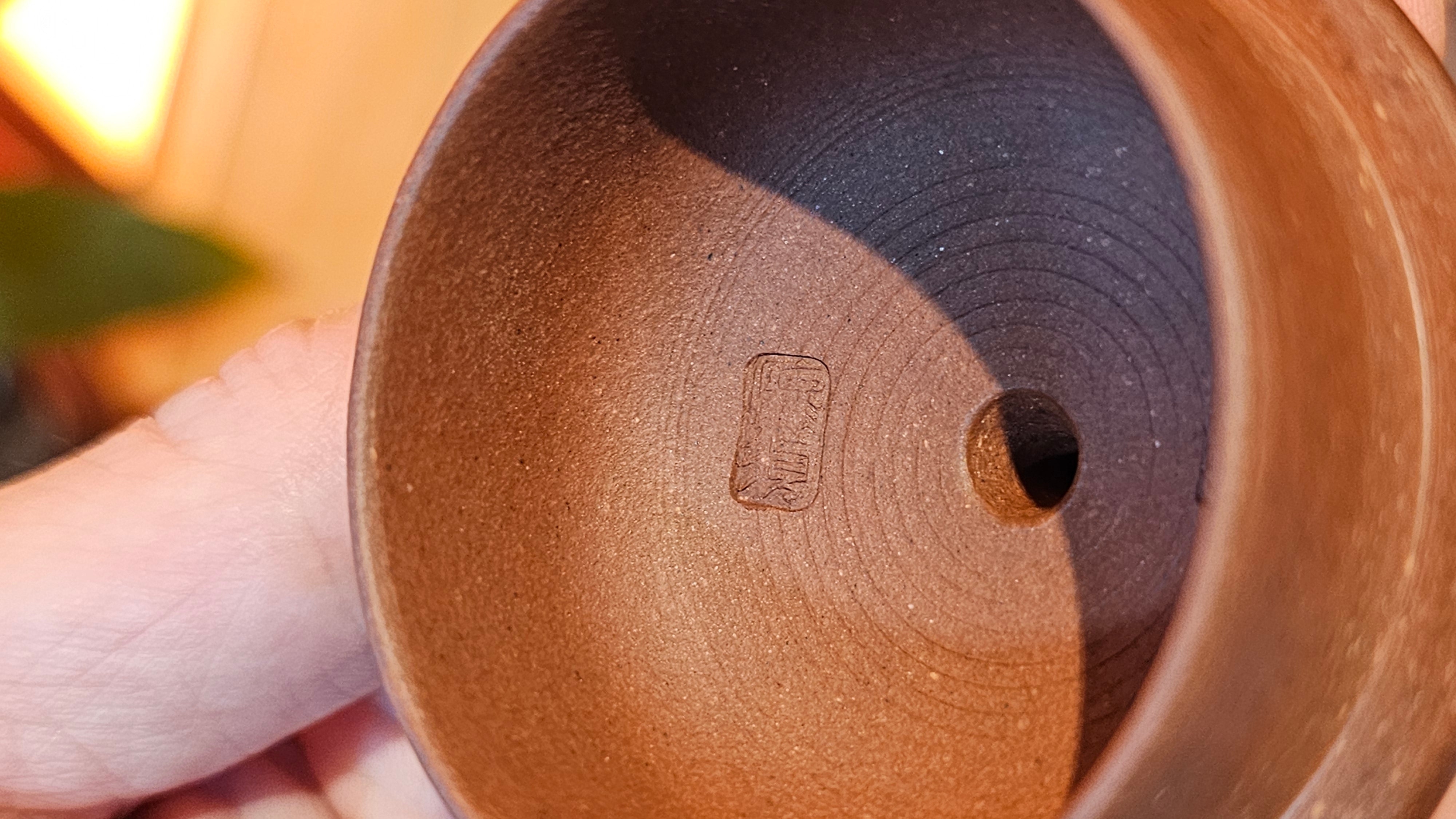 Shui Ping 水平, 170.5ml, Di Cao Qing Zi Ni 底槽青紫泥, by Craftsman Zhao Huai Xu 赵怀须 ~ Congratulations to Mr T.A., 1112hrs 31st May 2025, Samorin, Slovakia 🇸🇰.