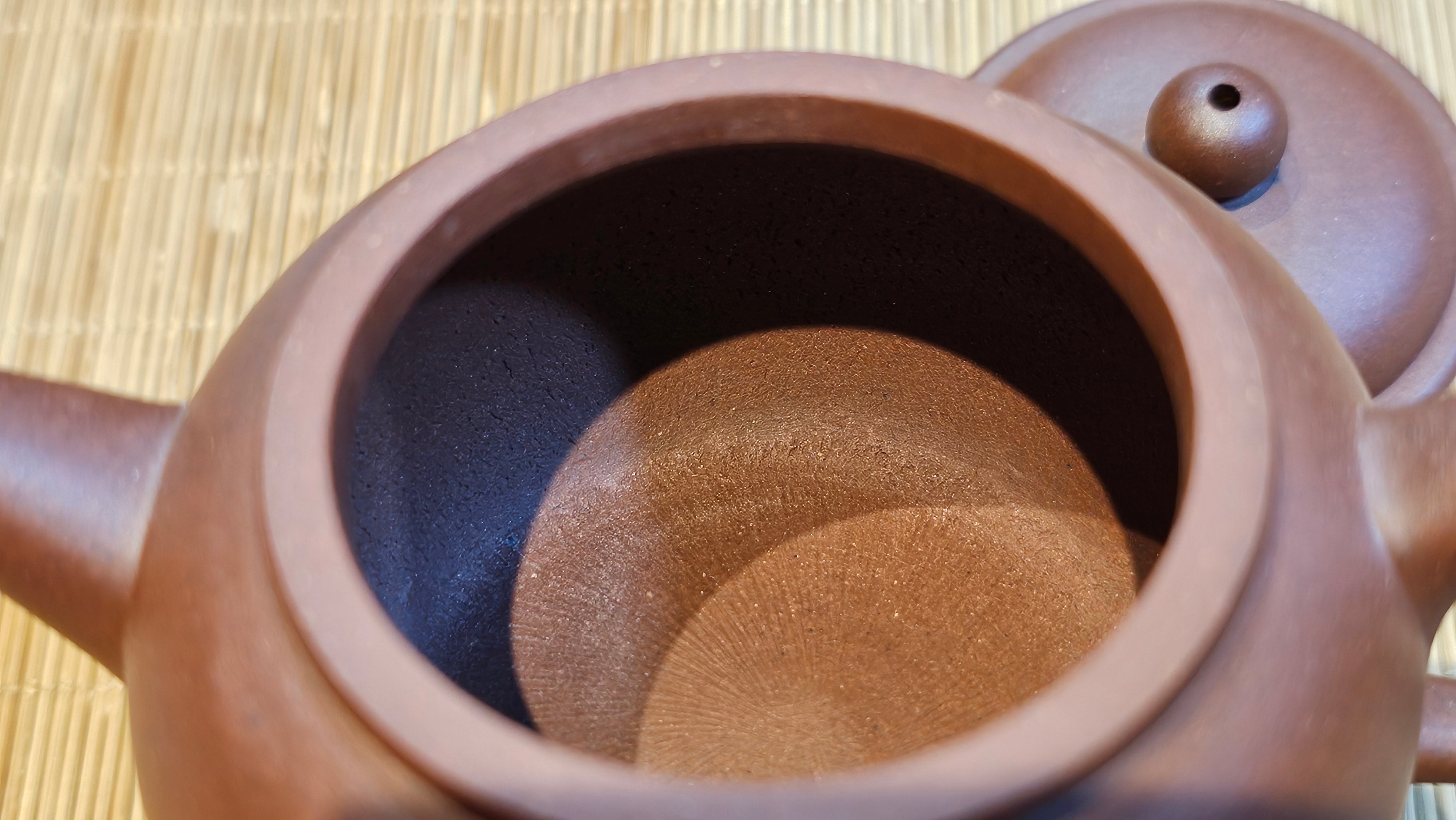 Shui Ping 水平, 170.5ml, Di Cao Qing Zi Ni 底槽青紫泥, by Craftsman Zhao Huai Xu 赵怀须 ~ Congratulations to Mr T.A., 1112hrs 31st May 2025, Samorin, Slovakia 🇸🇰.