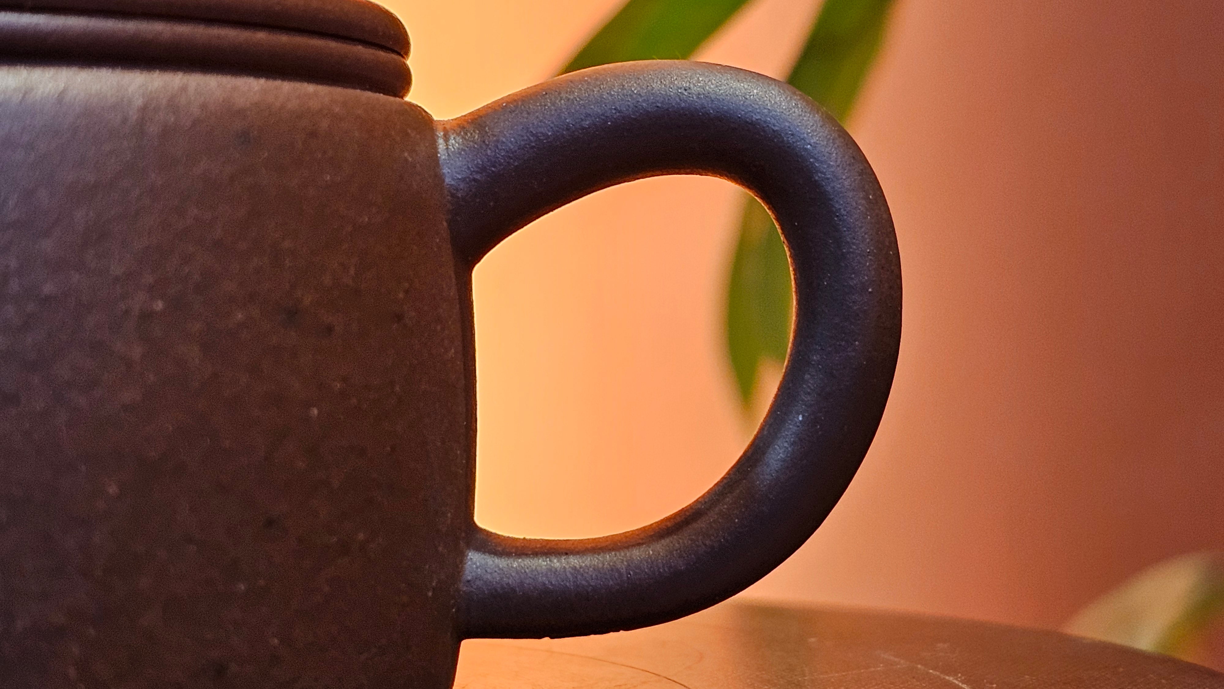 Han Wa 汉瓦, 143.3ml!  Small Volume ~ Low-Slung, Broad Han Wa!  Di Cao Qing Zi Ni 底槽青紫泥, by Craftsman Gu Xiao Ming 顾小明 ~ Congratulations to Ms C.B., 1921hrs 31st May 2025, Kaneohe, HI.