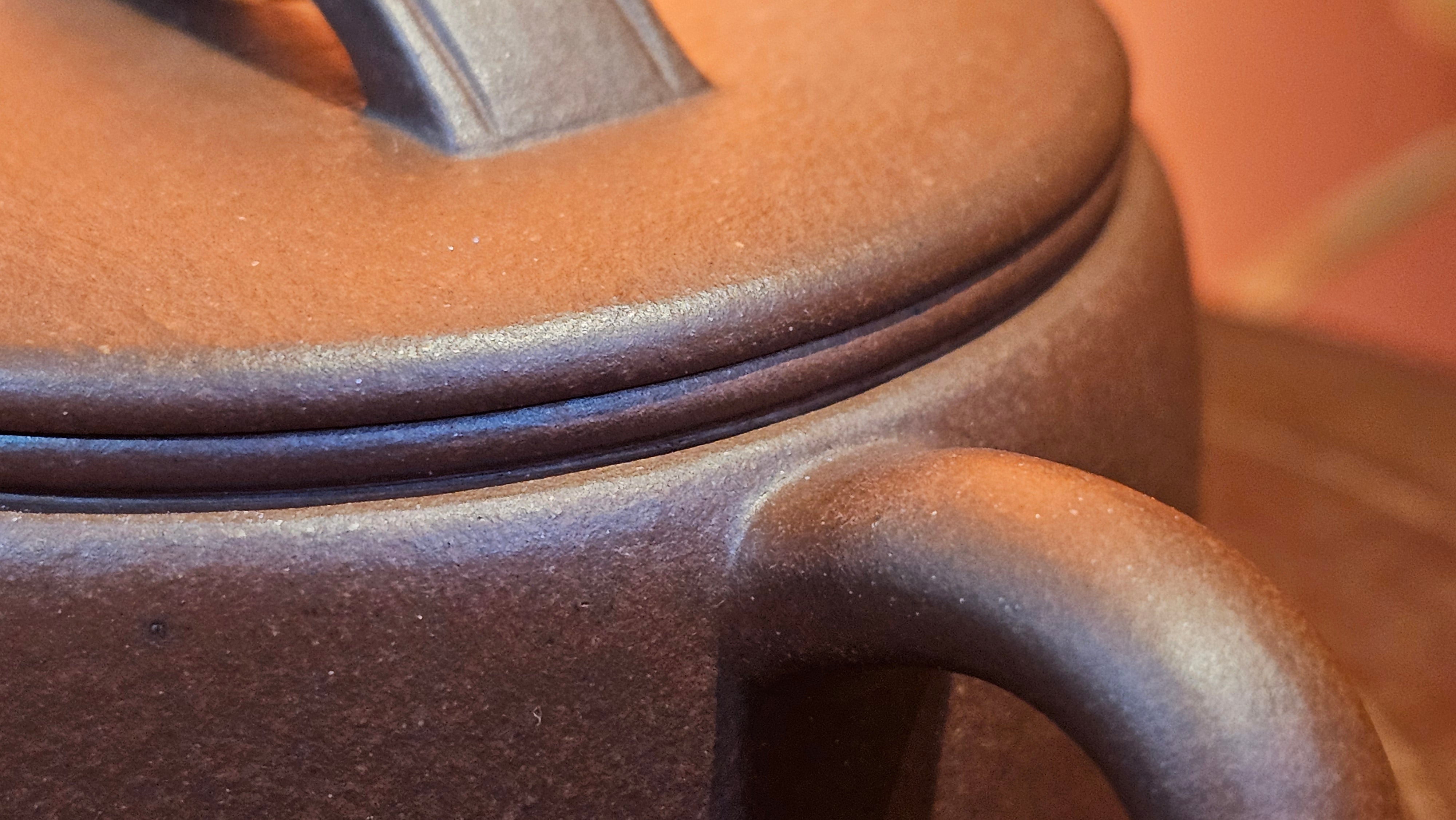 Han Wa 汉瓦, 143.3ml!  Small Volume ~ Low-Slung, Broad Han Wa!  Di Cao Qing Zi Ni 底槽青紫泥, by Craftsman Gu Xiao Ming 顾小明 ~ Congratulations to Ms C.B., 1921hrs 31st May 2025, Kaneohe, HI.