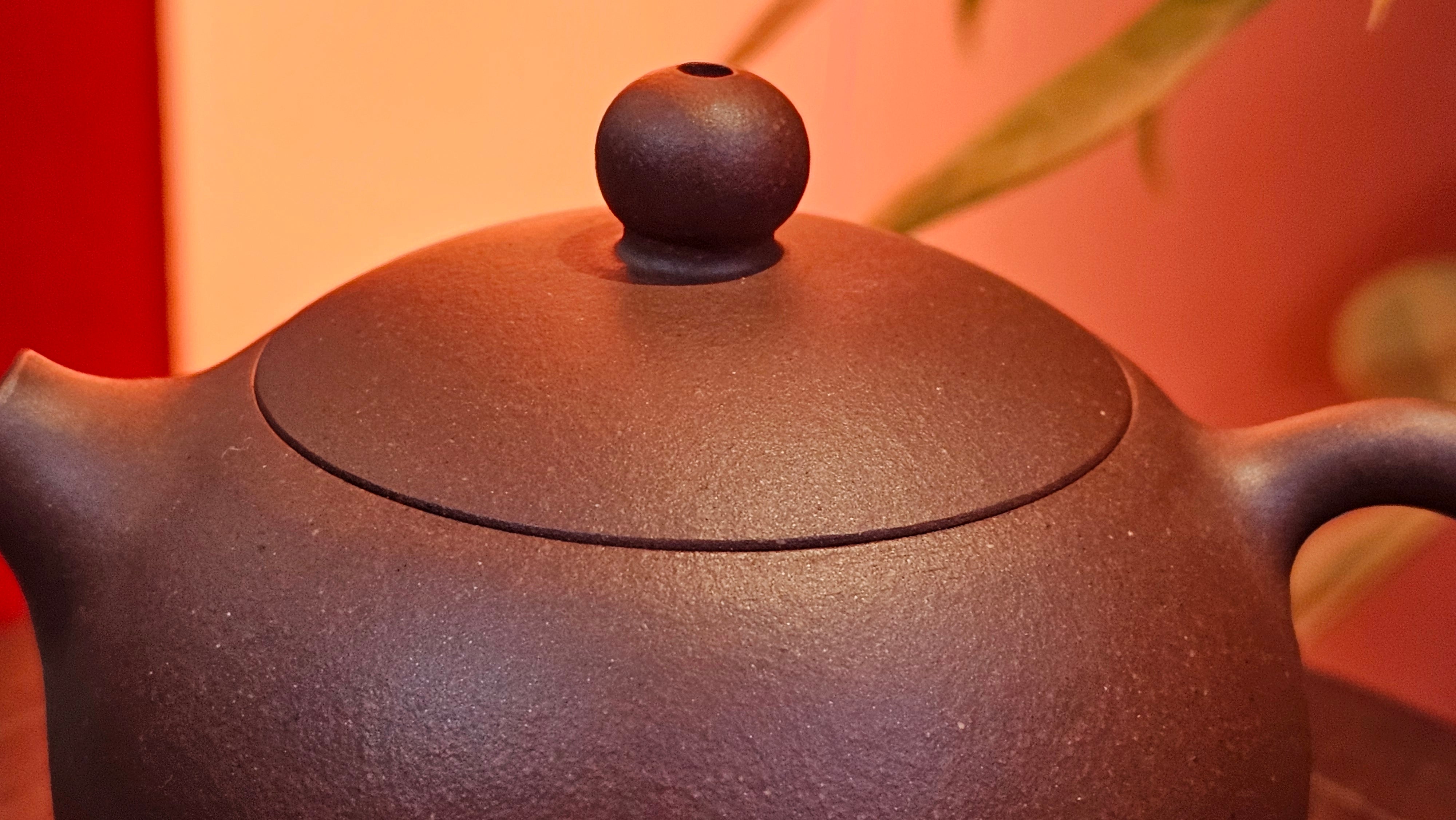 Xi Shi 西施, 161.3ml, Di Cao Qing Zi Ni 底槽青紫泥, by Craftsman Gu Xiao Ming 顾小明 ~ Congratulations to Mr A.P., 2211hrs 31st May 2025, Wien, Austria 🇦🇹.