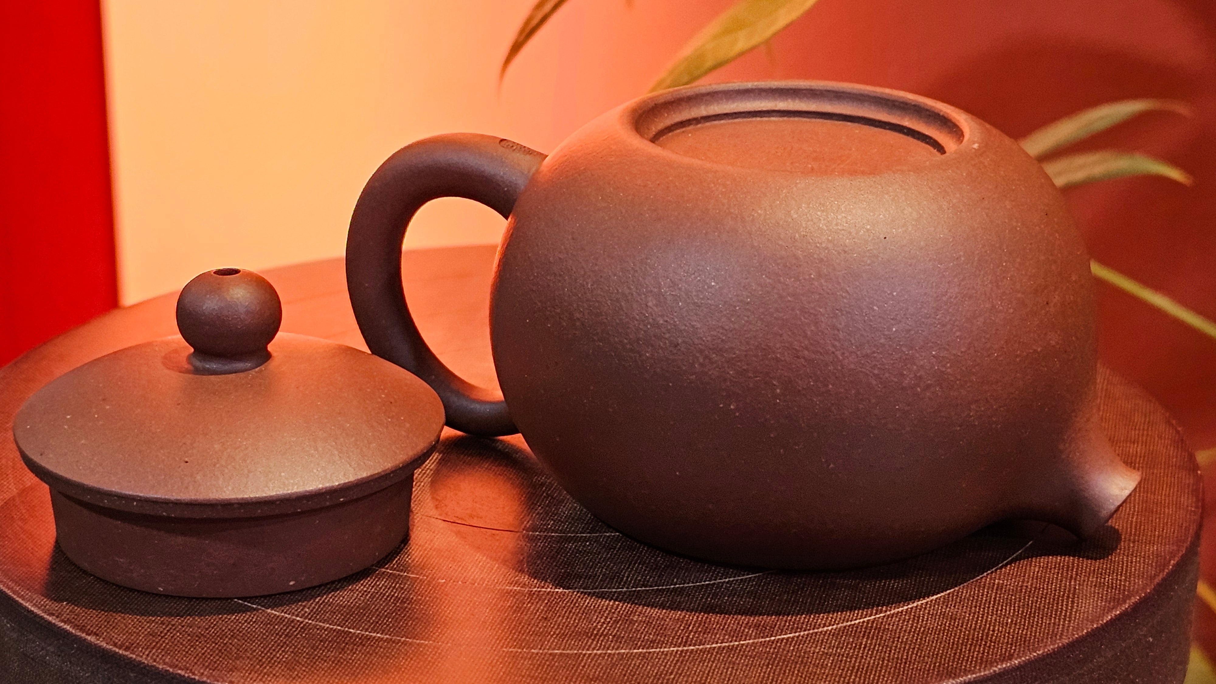 Xi Shi 西施, 161.3ml, Di Cao Qing Zi Ni 底槽青紫泥, by Craftsman Gu Xiao Ming 顾小明 ~ Congratulations to Mr A.P., 2211hrs 31st May 2025, Wien, Austria 🇦🇹.