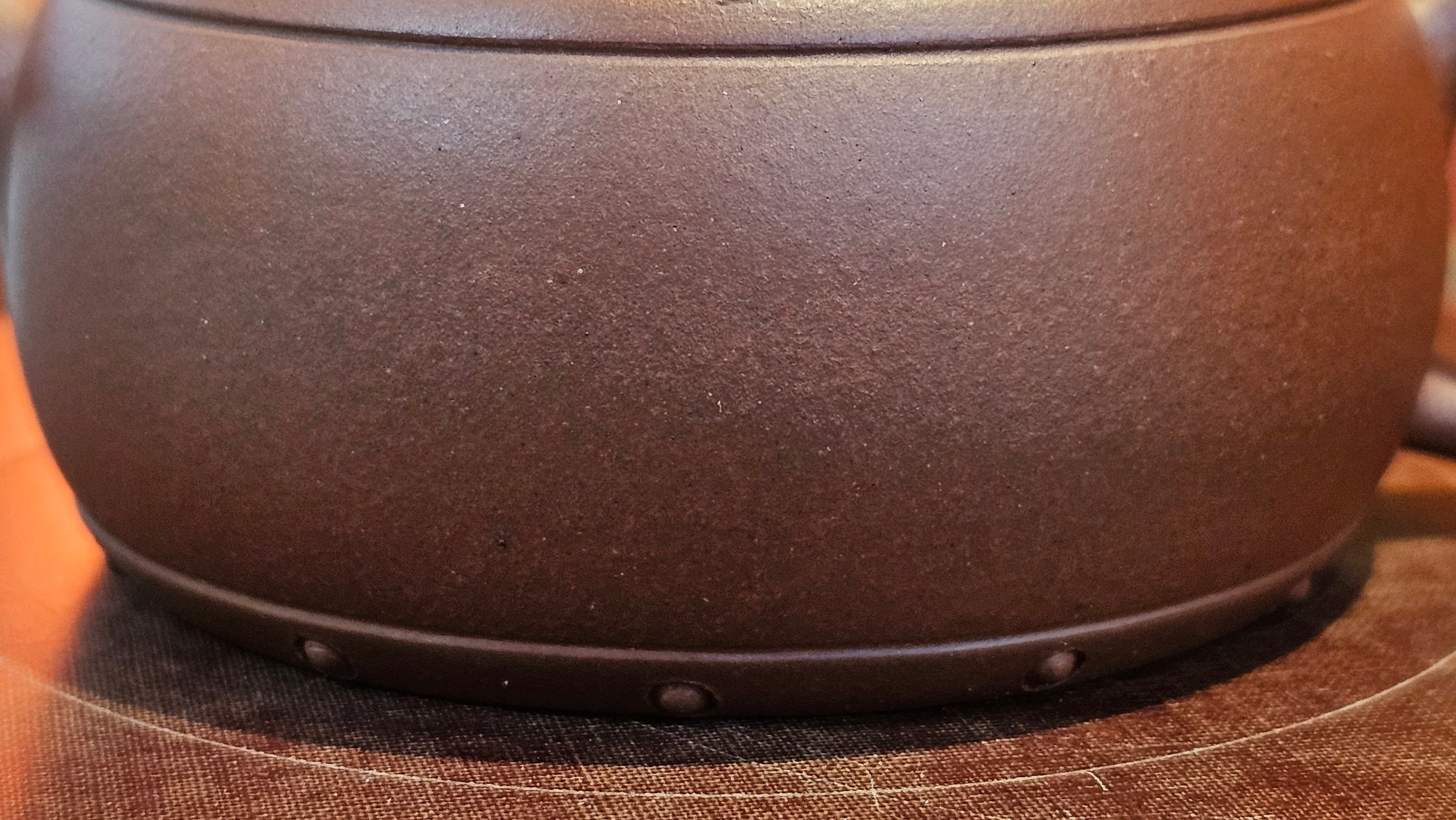 Ru Yi Gu 如意鼓, 207.3ml, Di Cao Qing Zi Ni 底槽青紫泥, by our Craftsman Li Qiu Lin 李秋林 ~ Congratulations to Mr A.Y., 1104hrs 1st June 2025, Millbrae, CA.