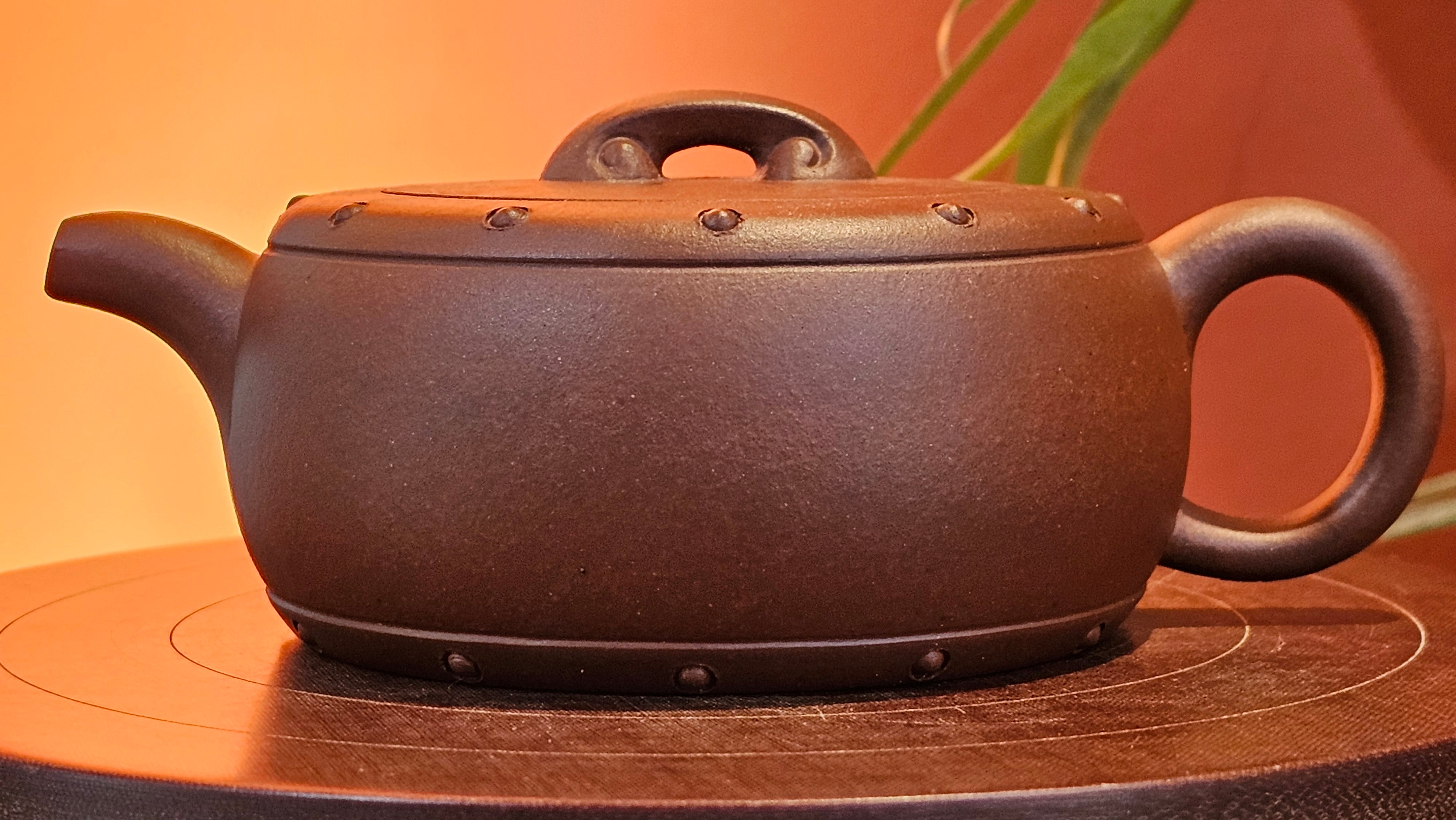 Ru Yi Gu 如意鼓, 207.3ml, Di Cao Qing Zi Ni 底槽青紫泥, by our Craftsman Li Qiu Lin 李秋林 ~ Congratulations to Mr A.Y., 1104hrs 1st June 2025, Millbrae, CA.