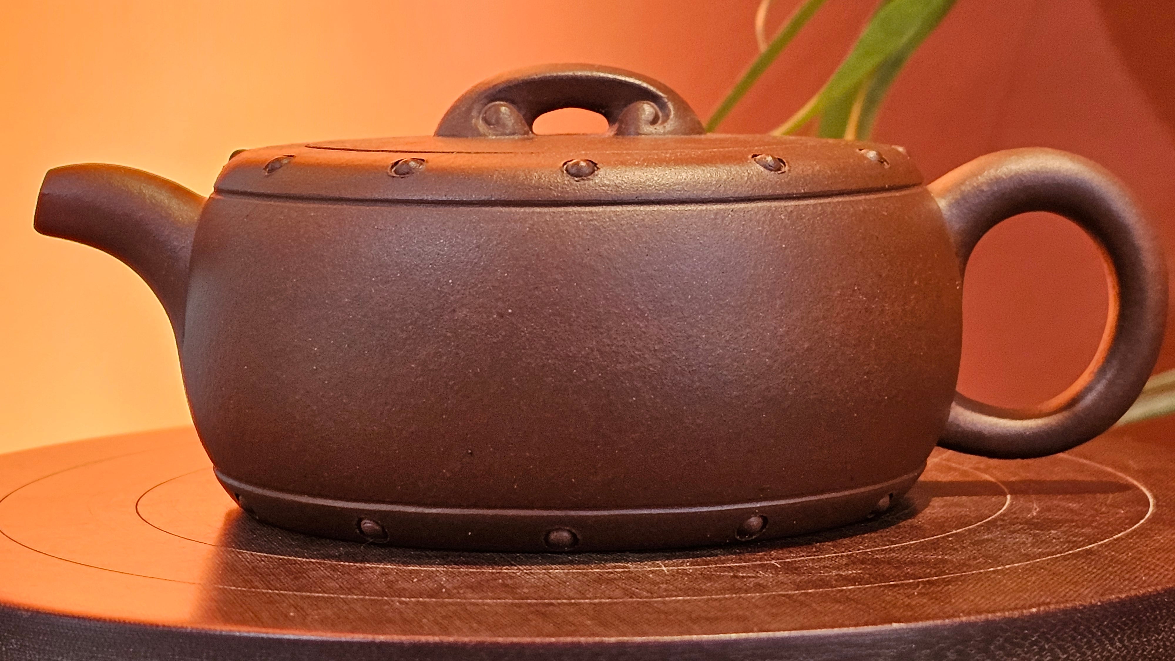 Ru Yi Gu 如意鼓, 207.3ml, Di Cao Qing Zi Ni 底槽青紫泥, by our Craftsman Li Qiu Lin 李秋林 ~ Congratulations to Mr A.Y., 1104hrs 1st June 2025, Millbrae, CA.