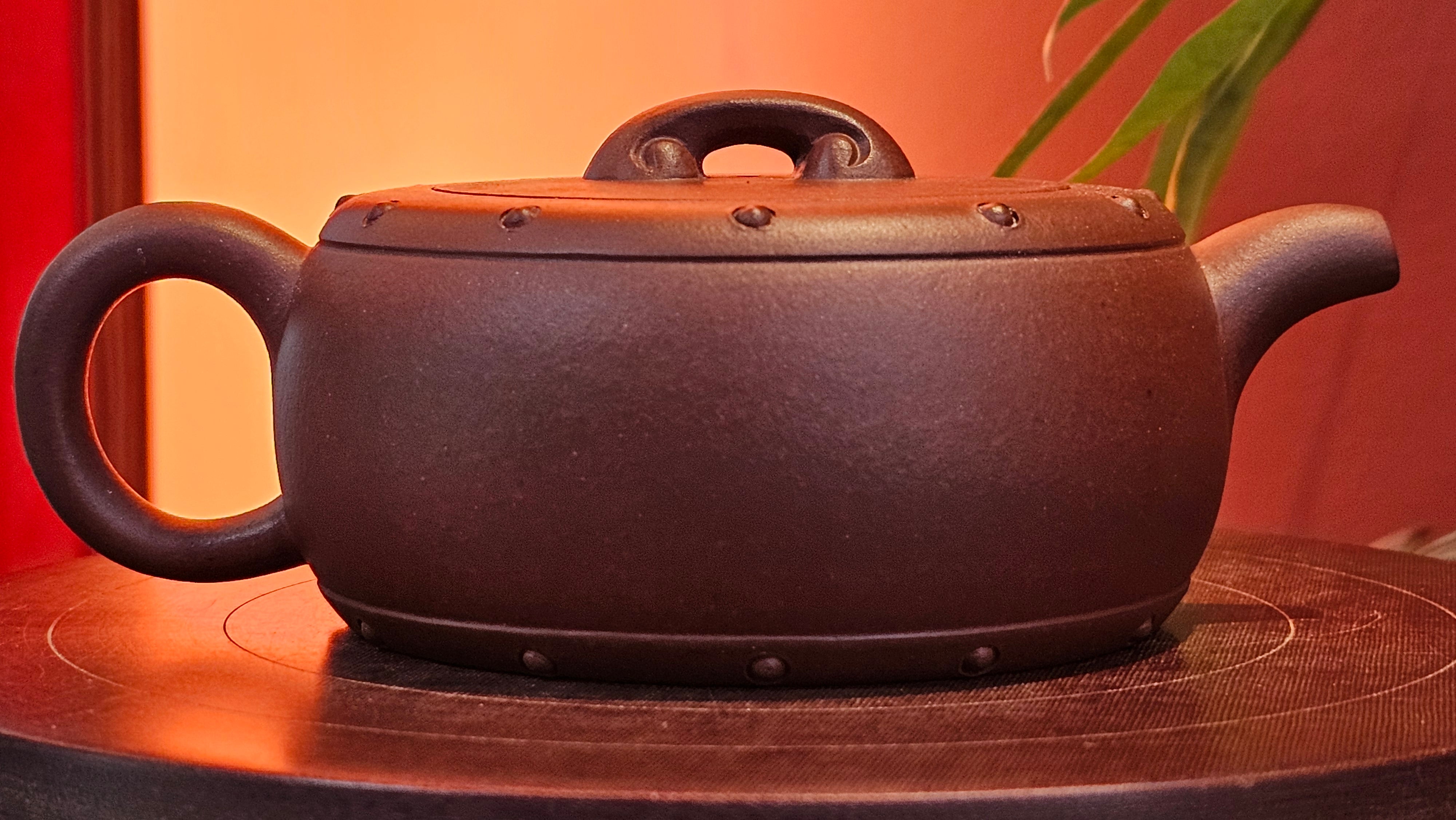 Ru Yi Gu 如意鼓, 207.3ml, Di Cao Qing Zi Ni 底槽青紫泥, by our Craftsman Li Qiu Lin 李秋林 ~ Congratulations to Mr A.Y., 1104hrs 1st June 2025, Millbrae, CA.