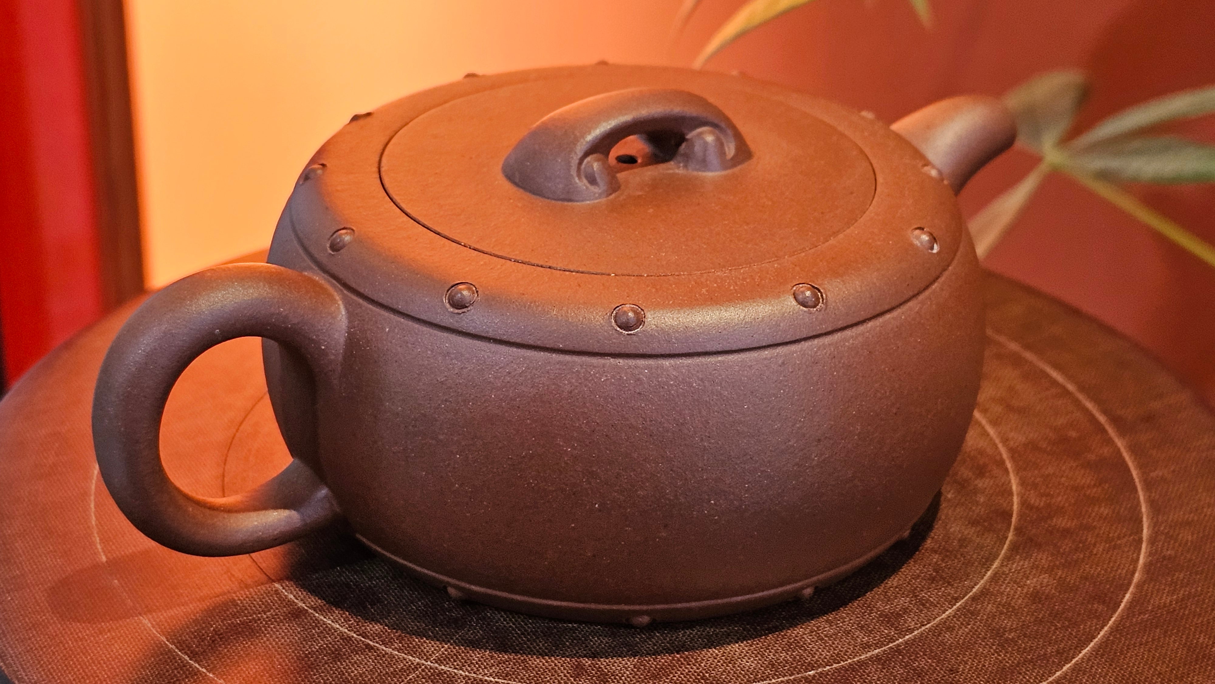 Ru Yi Gu 如意鼓, 207.3ml, Di Cao Qing Zi Ni 底槽青紫泥, by our Craftsman Li Qiu Lin 李秋林 ~ Congratulations to Mr A.Y., 1104hrs 1st June 2025, Millbrae, CA.