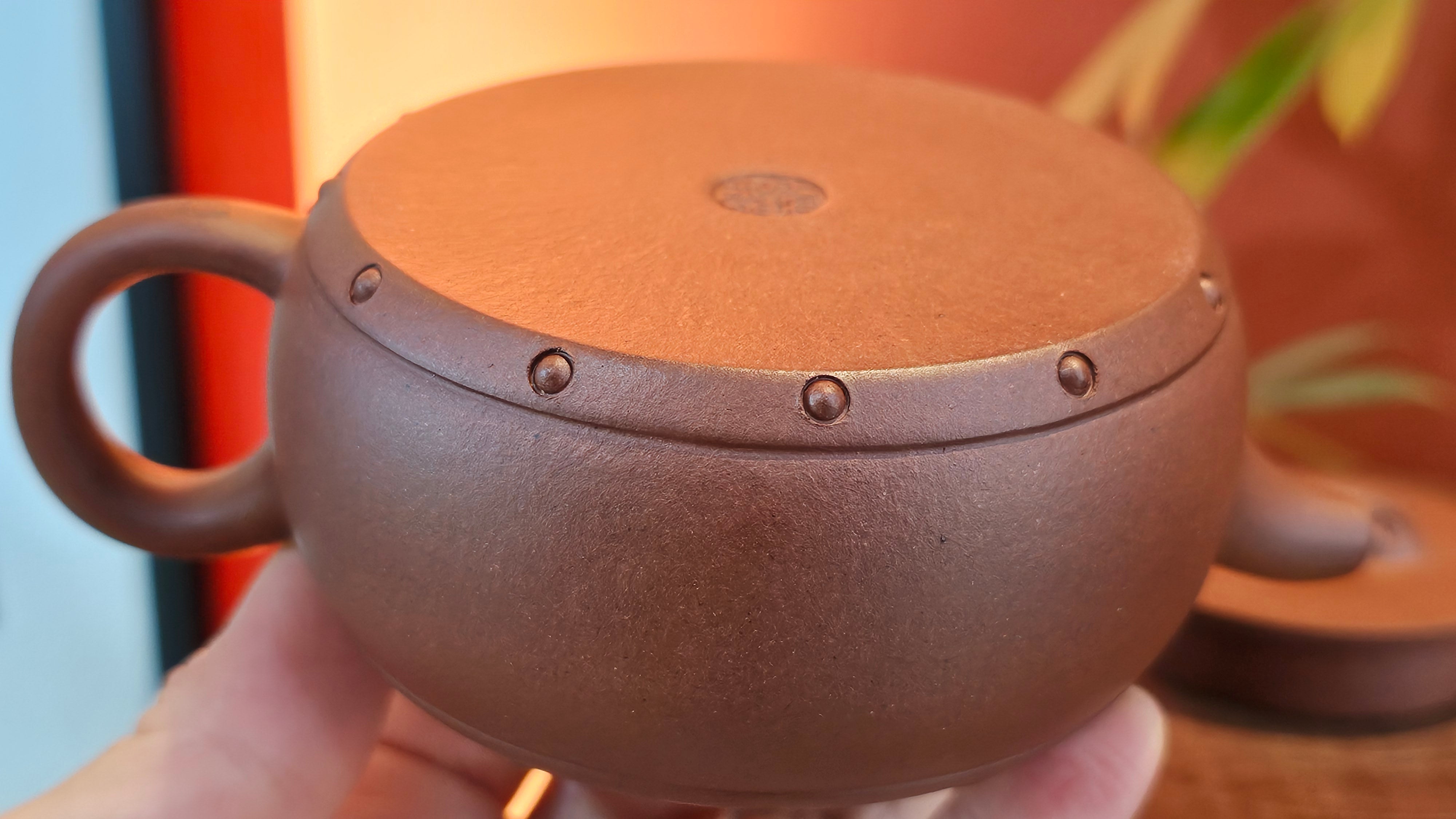 Ru Yi Gu 如意鼓, 207.3ml, Di Cao Qing Zi Ni 底槽青紫泥, by our Craftsman Li Qiu Lin 李秋林 ~ Congratulations to Mr A.Y., 1104hrs 1st June 2025, Millbrae, CA.