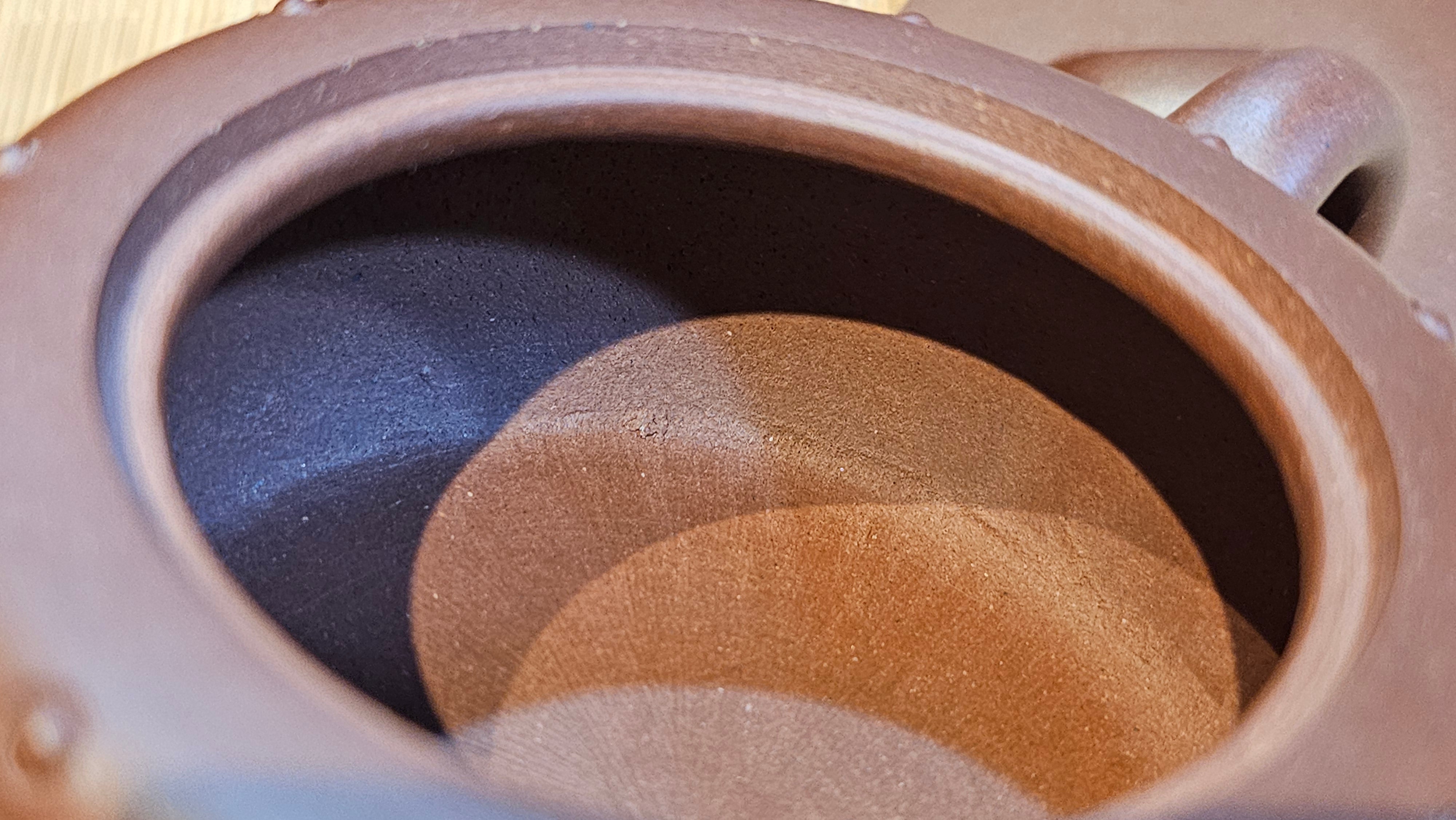 Ru Yi Gu 如意鼓, 207.3ml, Di Cao Qing Zi Ni 底槽青紫泥, by our Craftsman Li Qiu Lin 李秋林 ~ Congratulations to Mr A.Y., 1104hrs 1st June 2025, Millbrae, CA.