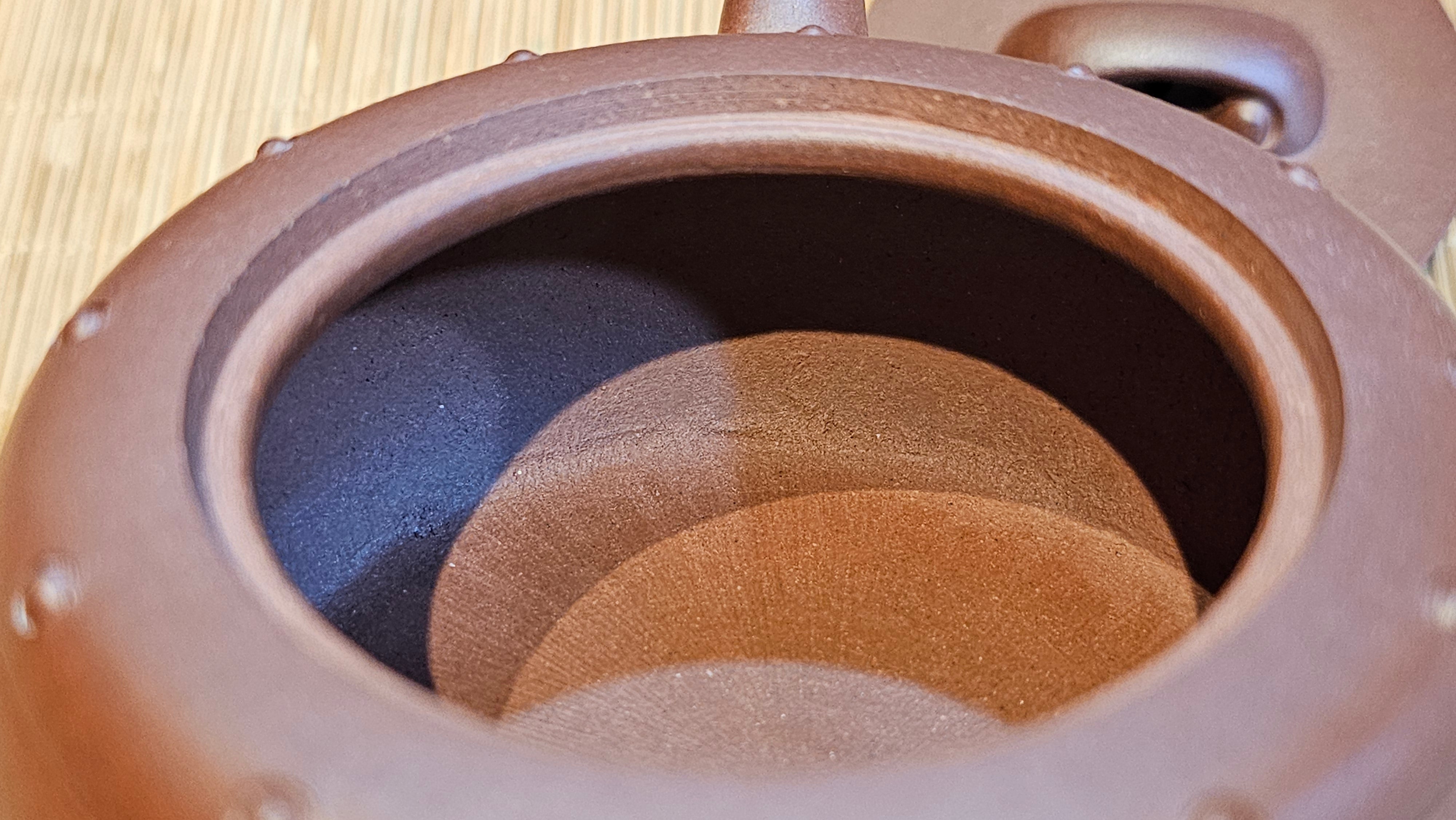 Ru Yi Gu 如意鼓, 207.3ml, Di Cao Qing Zi Ni 底槽青紫泥, by our Craftsman Li Qiu Lin 李秋林 ~ Congratulations to Mr A.Y., 1104hrs 1st June 2025, Millbrae, CA.