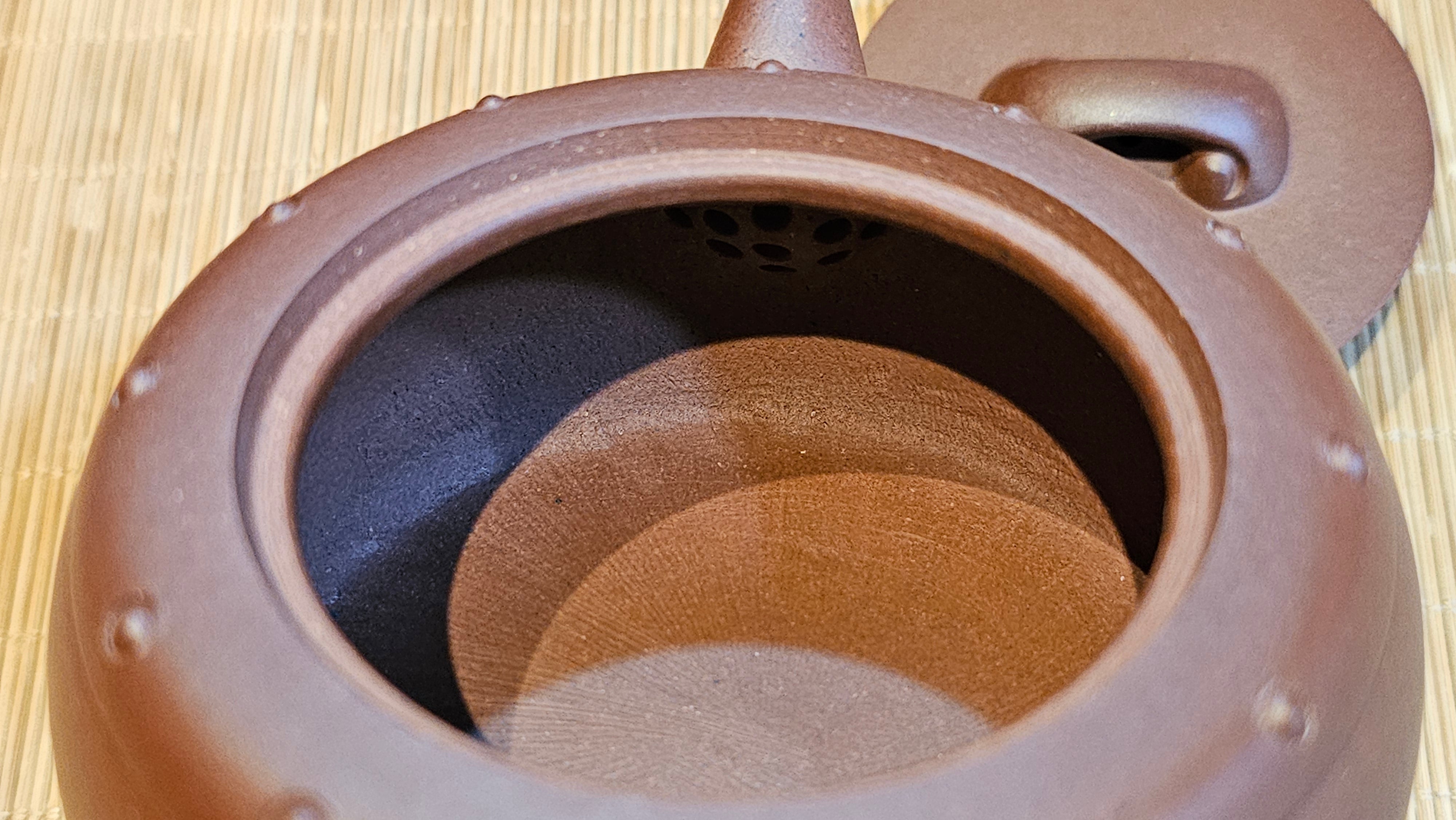 Ru Yi Gu 如意鼓, 207.3ml, Di Cao Qing Zi Ni 底槽青紫泥, by our Craftsman Li Qiu Lin 李秋林 ~ Congratulations to Mr A.Y., 1104hrs 1st June 2025, Millbrae, CA.