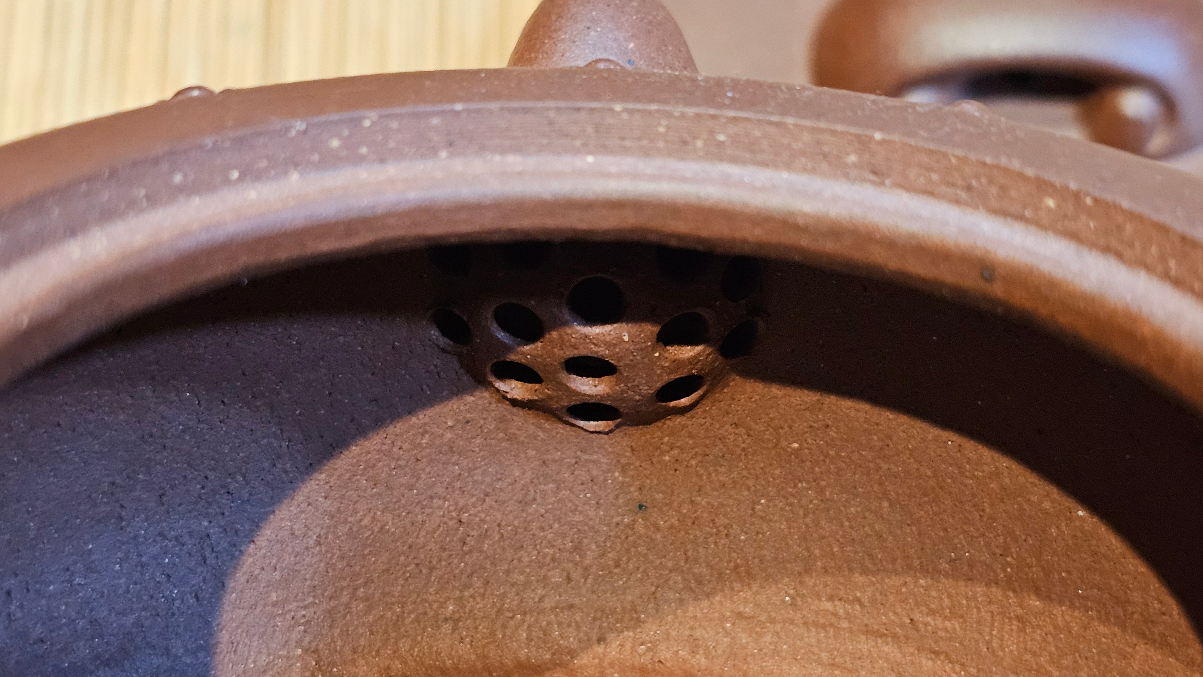 Ru Yi Gu 如意鼓, 207.3ml, Di Cao Qing Zi Ni 底槽青紫泥, by our Craftsman Li Qiu Lin 李秋林 ~ Congratulations to Mr A.Y., 1104hrs 1st June 2025, Millbrae, CA.