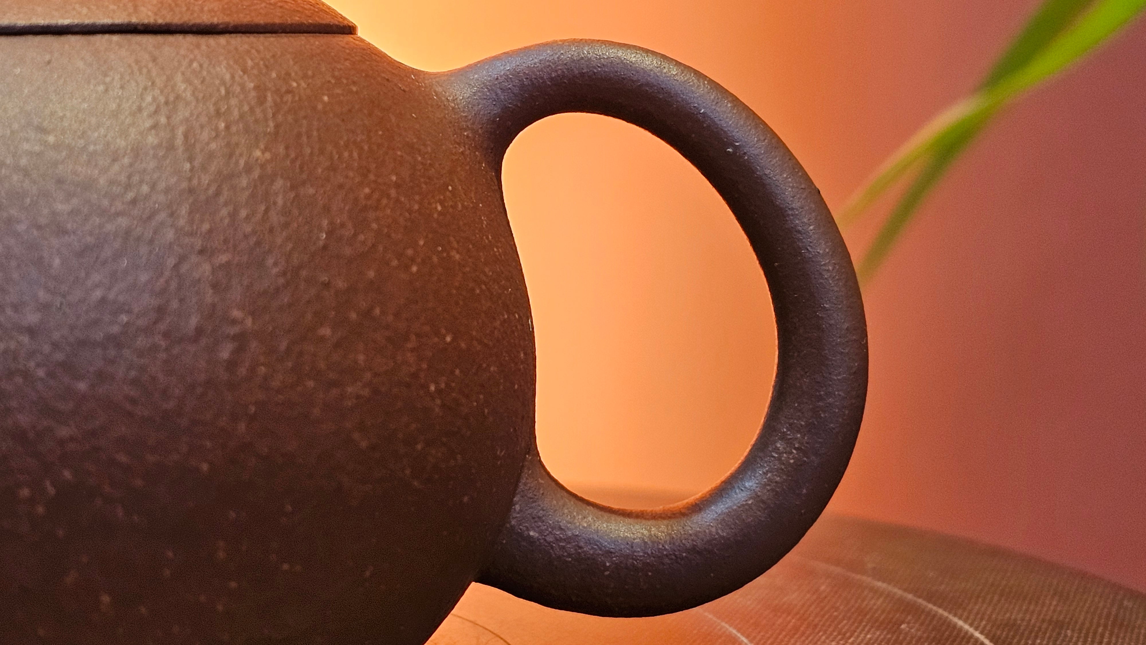 Xi Shi 西施, 137.1ml, Hong Jiang Po Ni (rarer form of Jiang Po Ni) 红降坡泥, by our Collaborative Craftsman Chen Gui Zhi 陈桂枝 ~ Congratulations to Mr M.C., 1051hrs 1st June 2025, Fresno, CA.