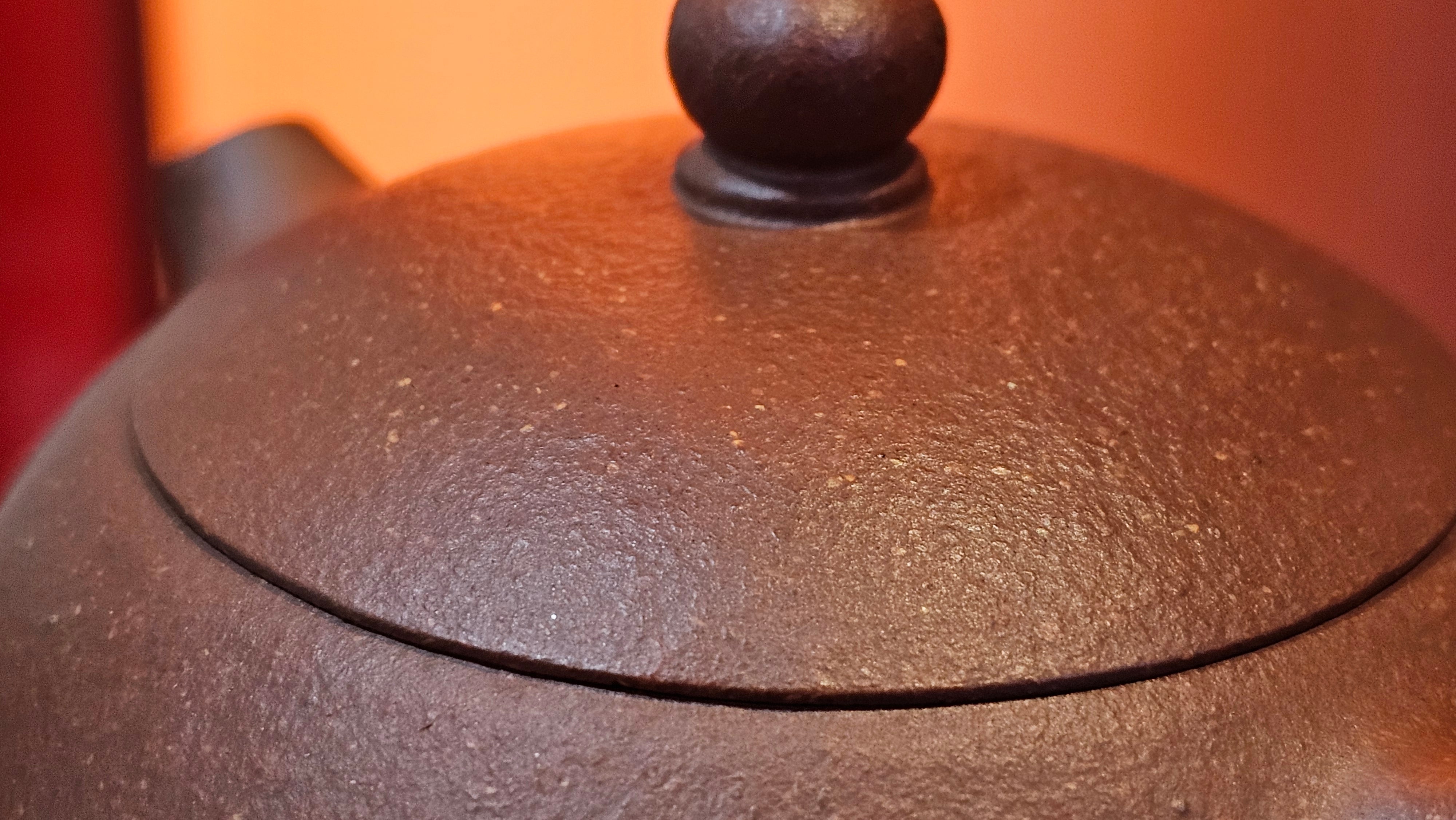 Xi Shi 西施, 137.1ml, Hong Jiang Po Ni (rarer form of Jiang Po Ni) 红降坡泥, by our Collaborative Craftsman Chen Gui Zhi 陈桂枝 ~ Congratulations to Mr M.C., 1051hrs 1st June 2025, Fresno, CA.