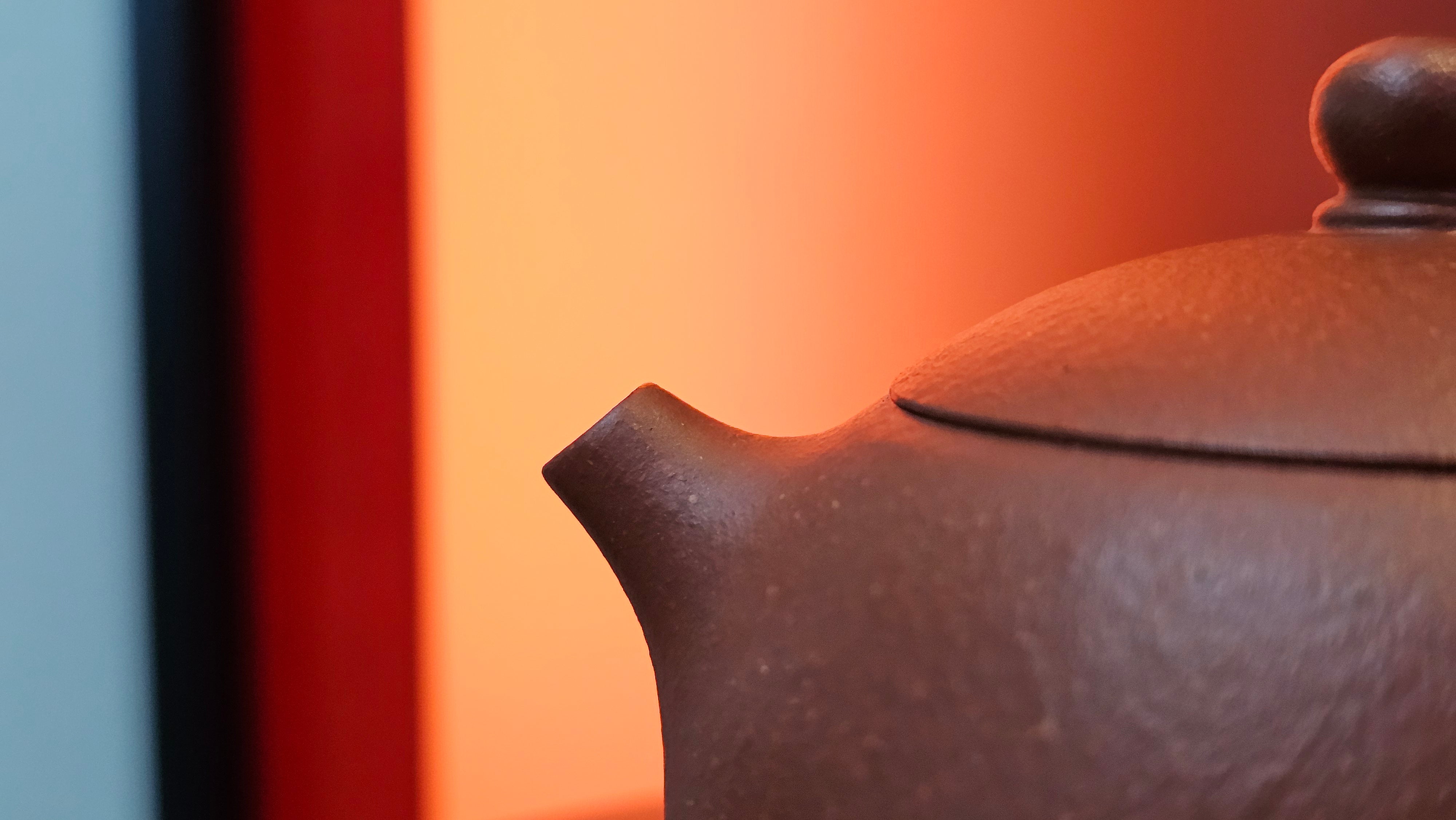 Xi Shi 西施, 137.1ml, Hong Jiang Po Ni (rarer form of Jiang Po Ni) 红降坡泥, by our Collaborative Craftsman Chen Gui Zhi 陈桂枝 ~ Congratulations to Mr M.C., 1051hrs 1st June 2025, Fresno, CA.