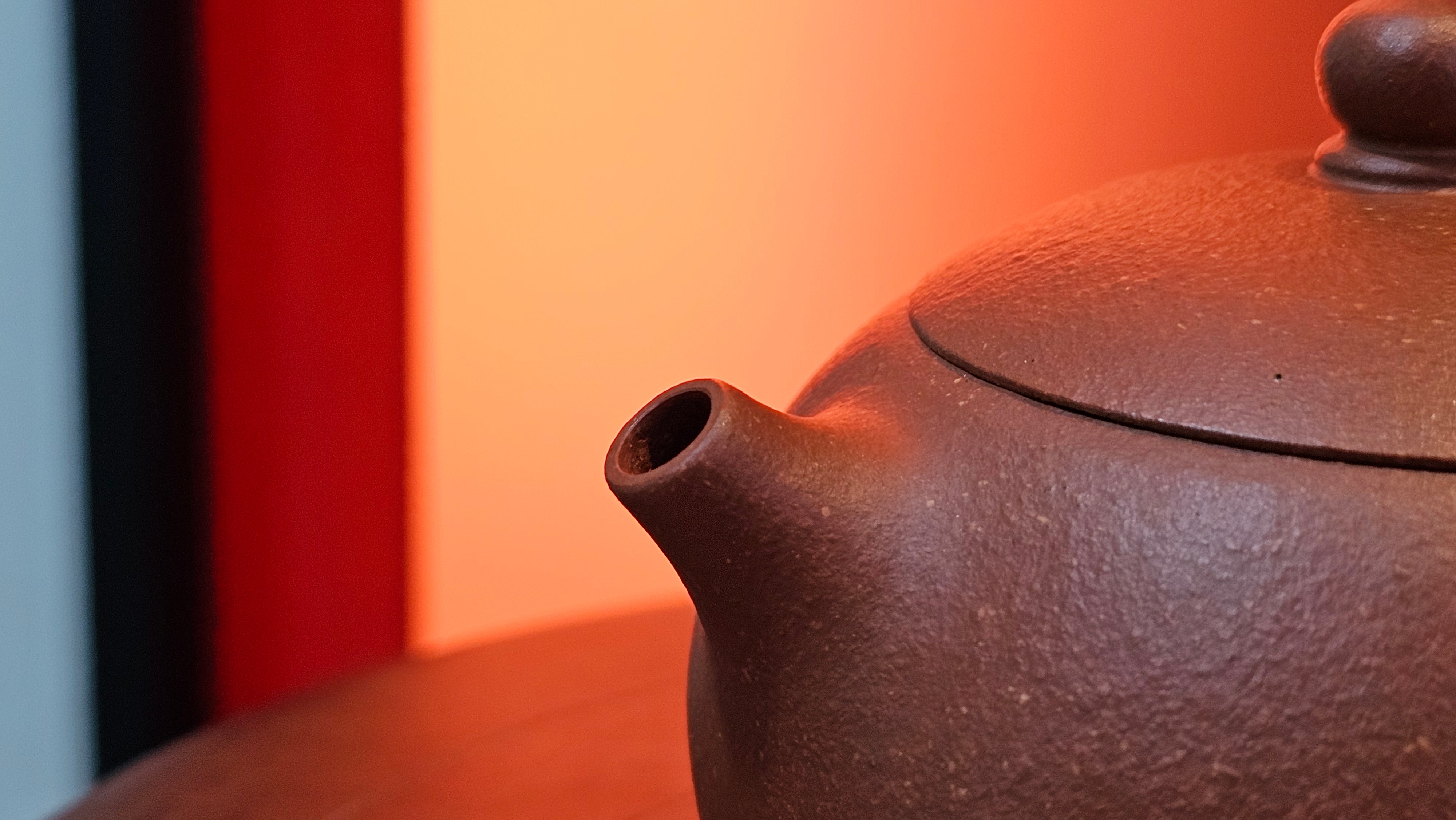 Xi Shi 西施, 137.1ml, Hong Jiang Po Ni (rarer form of Jiang Po Ni) 红降坡泥, by our Collaborative Craftsman Chen Gui Zhi 陈桂枝 ~ Congratulations to Mr M.C., 1051hrs 1st June 2025, Fresno, CA.