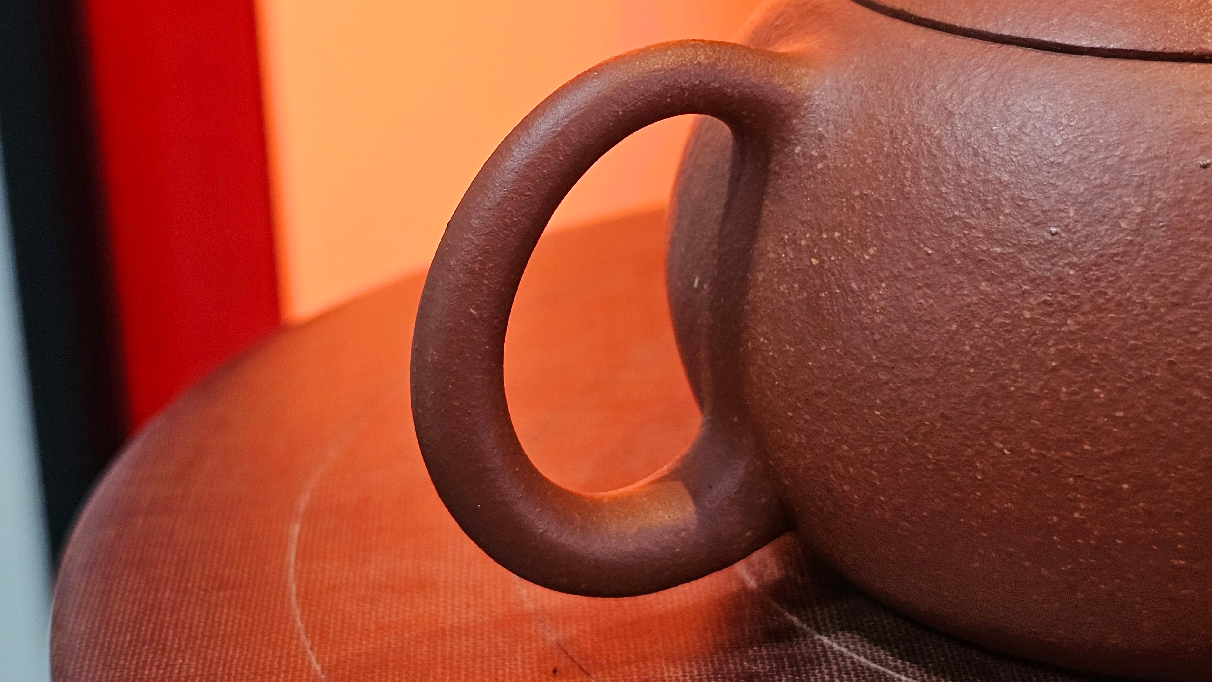 Xi Shi 西施, 137.1ml, Hong Jiang Po Ni (rarer form of Jiang Po Ni) 红降坡泥, by our Collaborative Craftsman Chen Gui Zhi 陈桂枝 ~ Congratulations to Mr M.C., 1051hrs 1st June 2025, Fresno, CA.