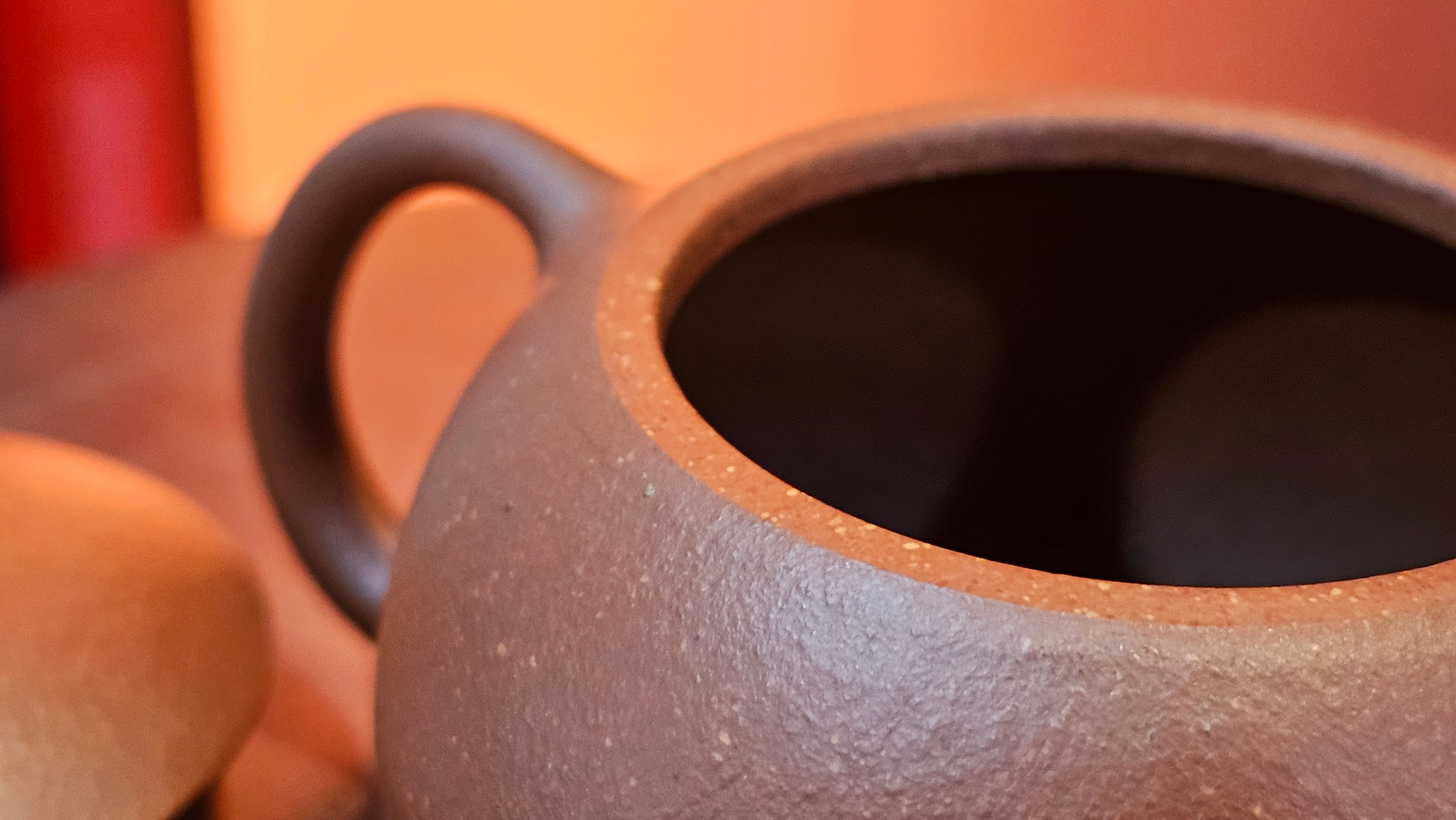 Xi Shi 西施, 137.1ml, Hong Jiang Po Ni (rarer form of Jiang Po Ni) 红降坡泥, by our Collaborative Craftsman Chen Gui Zhi 陈桂枝 ~ Congratulations to Mr M.C., 1051hrs 1st June 2025, Fresno, CA.