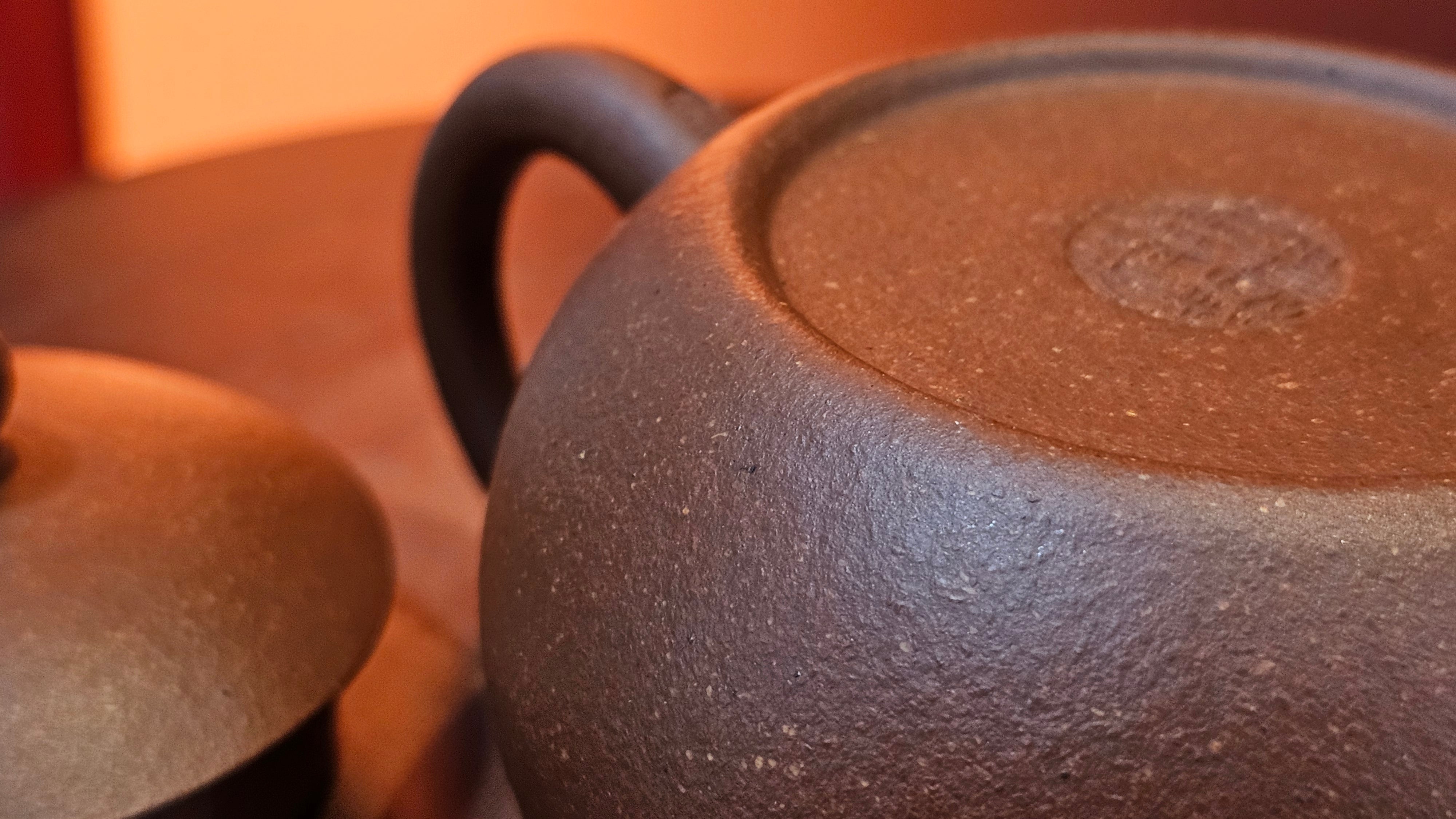 Xi Shi 西施, 137.1ml, Hong Jiang Po Ni (rarer form of Jiang Po Ni) 红降坡泥, by our Collaborative Craftsman Chen Gui Zhi 陈桂枝 ~ Congratulations to Mr M.C., 1051hrs 1st June 2025, Fresno, CA.