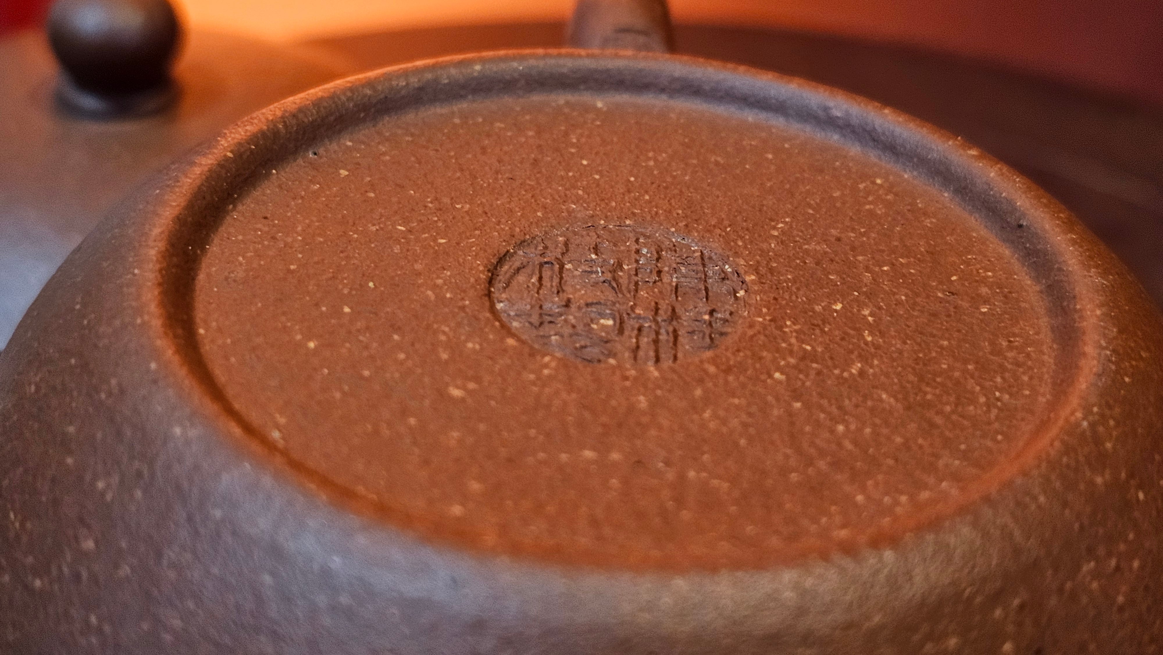 Xi Shi 西施, 137.1ml, Hong Jiang Po Ni (rarer form of Jiang Po Ni) 红降坡泥, by our Collaborative Craftsman Chen Gui Zhi 陈桂枝 ~ Congratulations to Mr M.C., 1051hrs 1st June 2025, Fresno, CA.