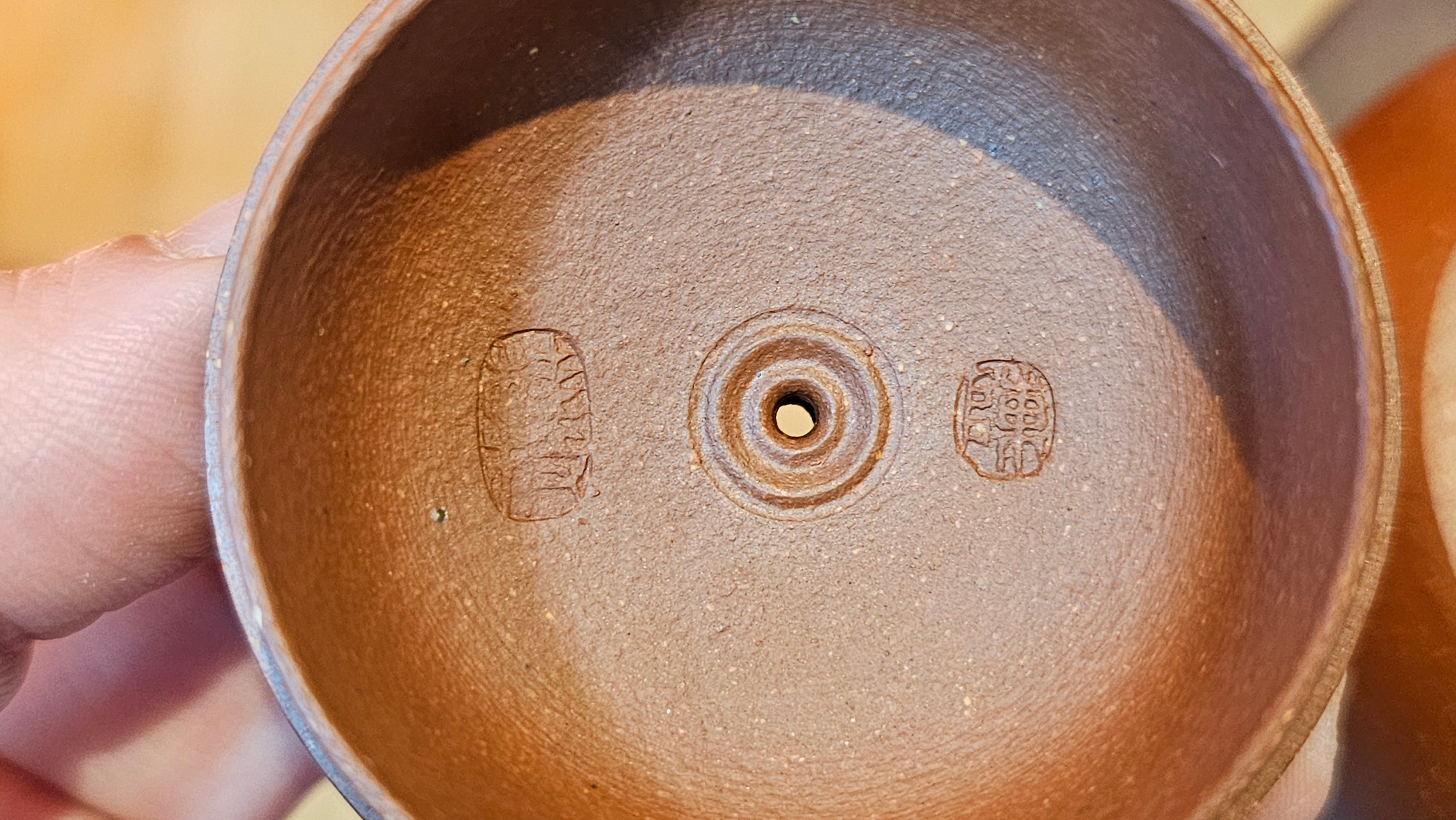 Xi Shi 西施, 137.1ml, Hong Jiang Po Ni (rarer form of Jiang Po Ni) 红降坡泥, by our Collaborative Craftsman Chen Gui Zhi 陈桂枝 ~ Congratulations to Mr M.C., 1051hrs 1st June 2025, Fresno, CA.