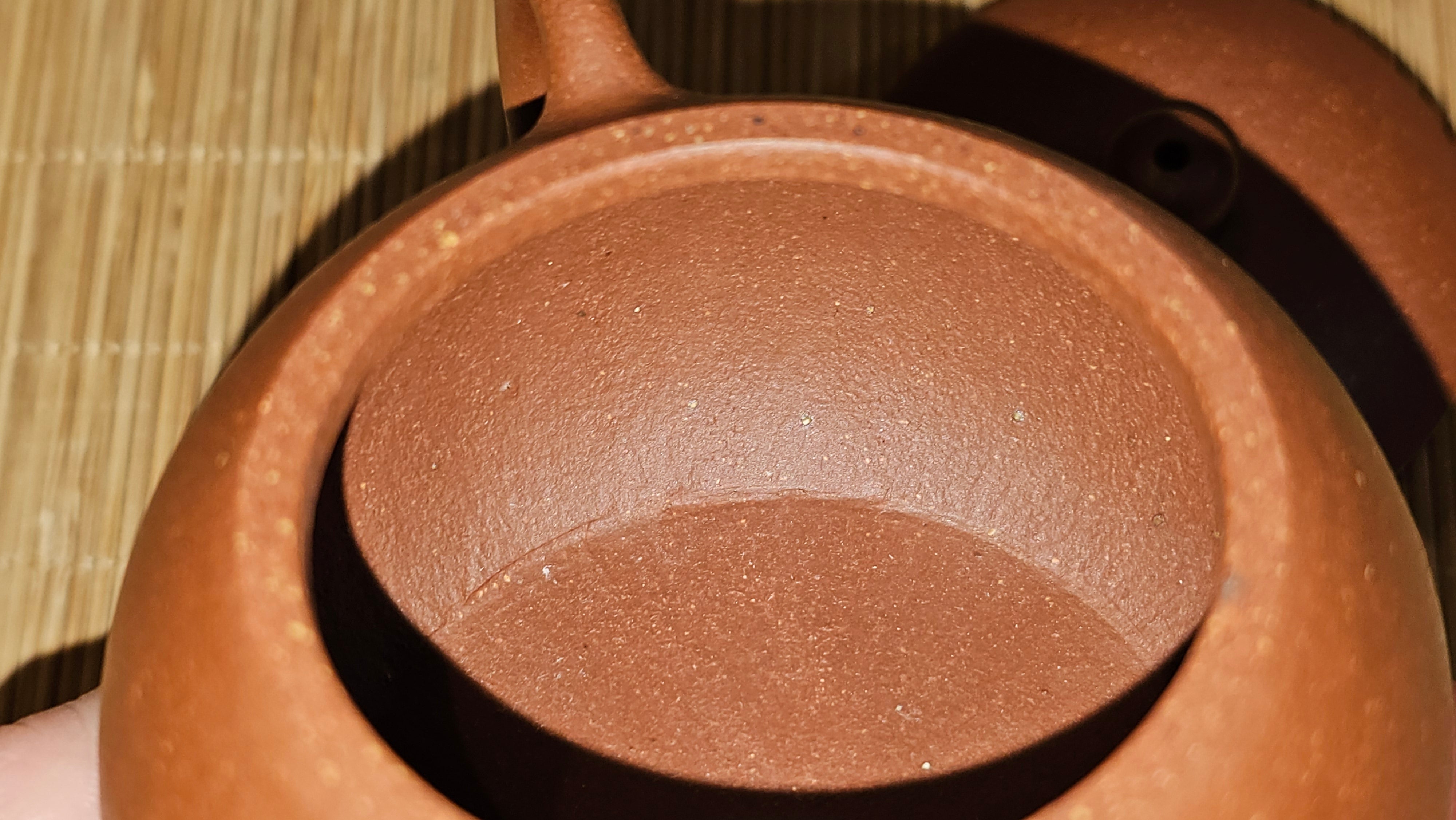 Xi Shi 西施, 137.1ml, Hong Jiang Po Ni (rarer form of Jiang Po Ni) 红降坡泥, by our Collaborative Craftsman Chen Gui Zhi 陈桂枝 ~ Congratulations to Mr M.C., 1051hrs 1st June 2025, Fresno, CA.