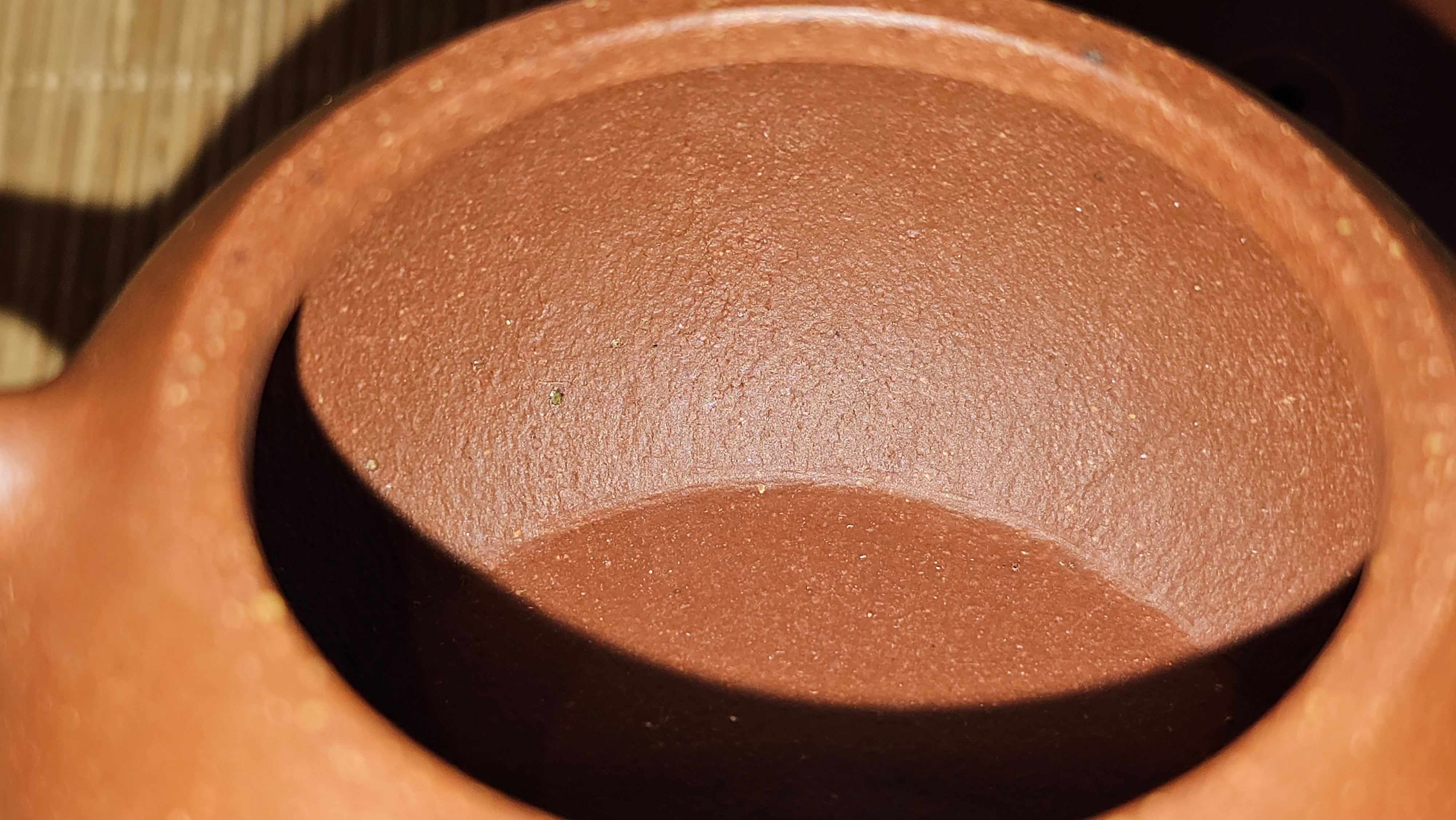 Xi Shi 西施, 137.1ml, Hong Jiang Po Ni (rarer form of Jiang Po Ni) 红降坡泥, by our Collaborative Craftsman Chen Gui Zhi 陈桂枝 ~ Congratulations to Mr M.C., 1051hrs 1st June 2025, Fresno, CA.