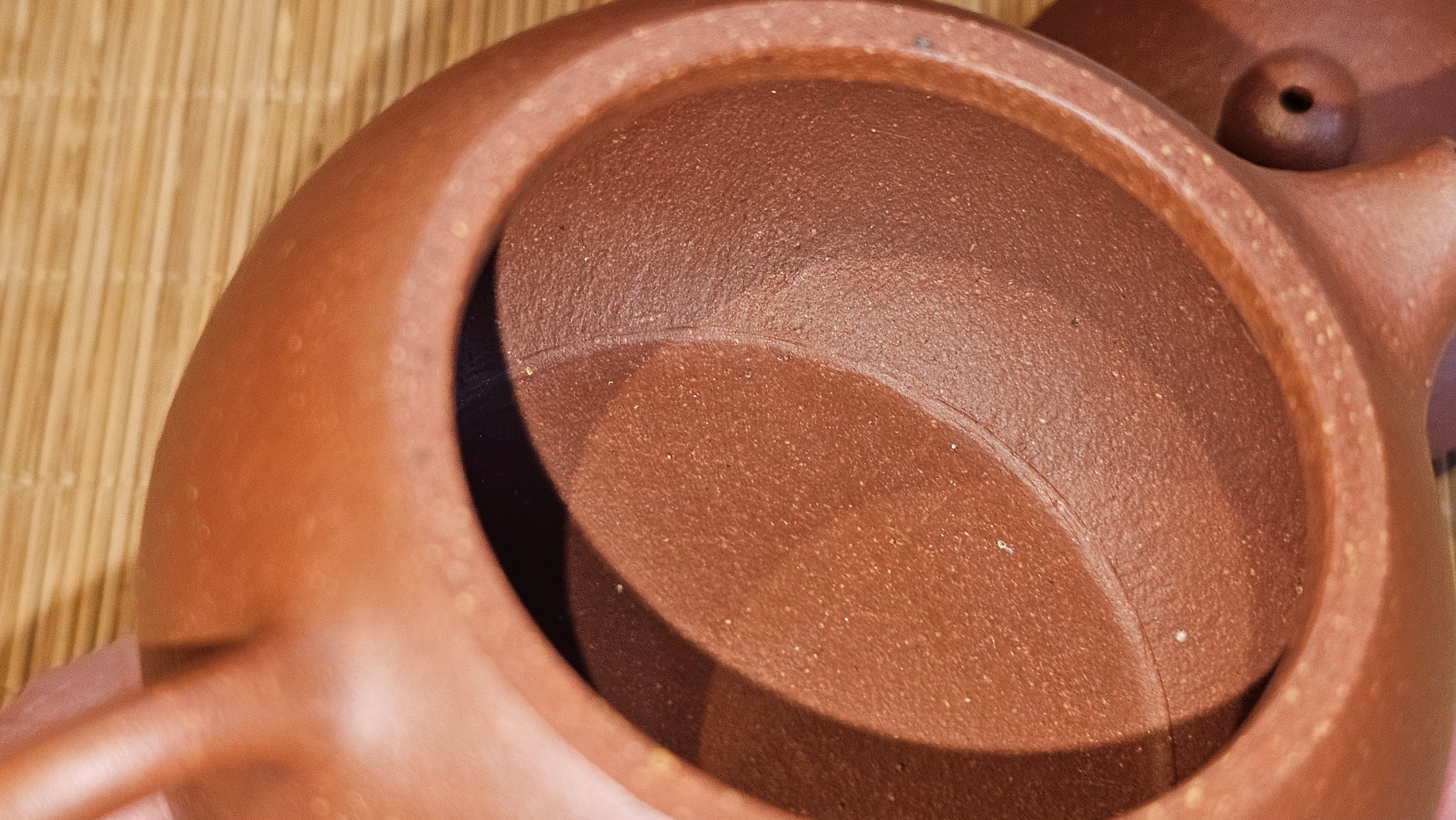 Xi Shi 西施, 137.1ml, Hong Jiang Po Ni (rarer form of Jiang Po Ni) 红降坡泥, by our Collaborative Craftsman Chen Gui Zhi 陈桂枝 ~ Congratulations to Mr M.C., 1051hrs 1st June 2025, Fresno, CA.