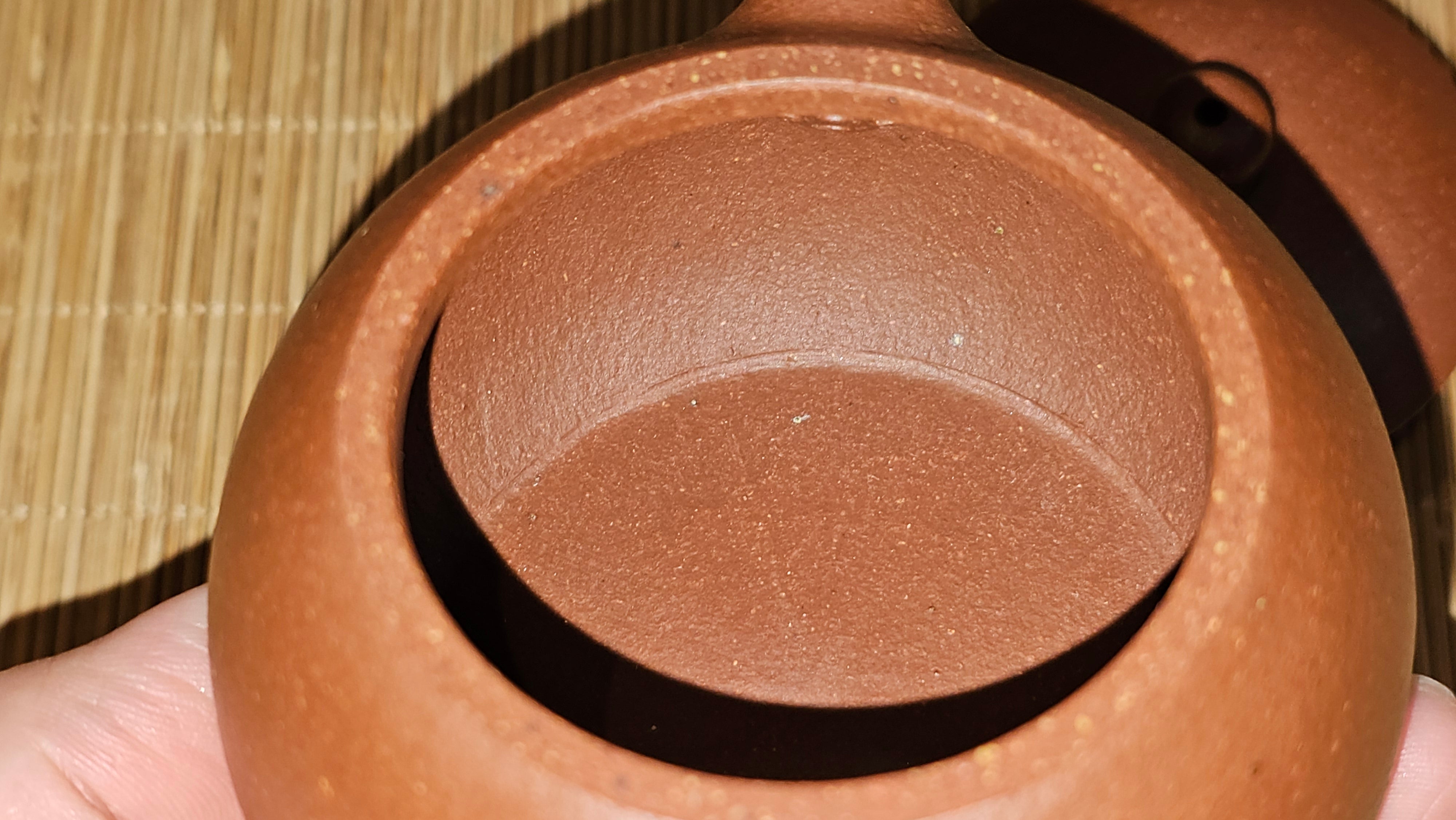 Xi Shi 西施, 137.1ml, Hong Jiang Po Ni (rarer form of Jiang Po Ni) 红降坡泥, by our Collaborative Craftsman Chen Gui Zhi 陈桂枝 ~ Congratulations to Mr M.C., 1051hrs 1st June 2025, Fresno, CA.