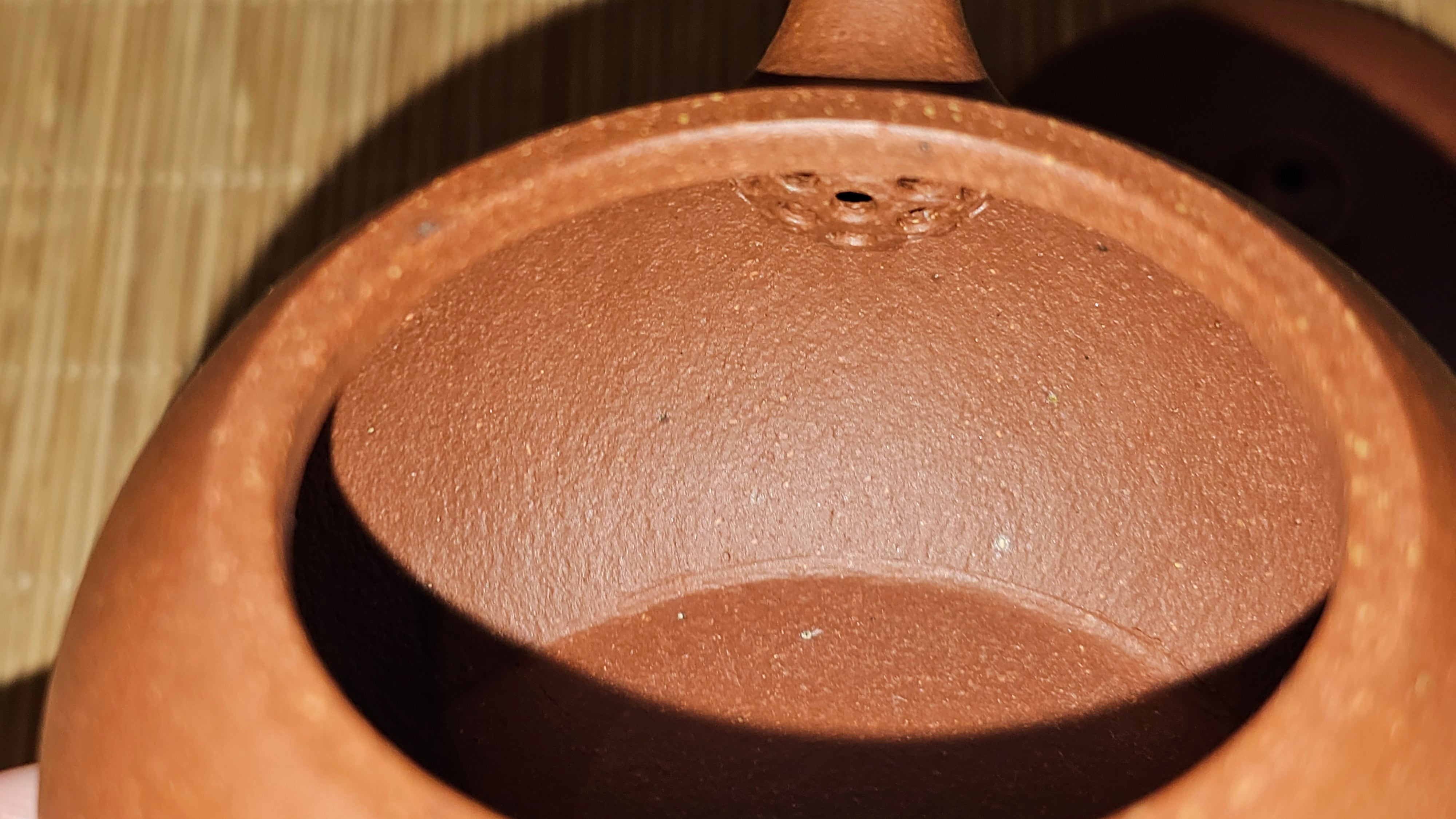 Xi Shi 西施, 137.1ml, Hong Jiang Po Ni (rarer form of Jiang Po Ni) 红降坡泥, by our Collaborative Craftsman Chen Gui Zhi 陈桂枝 ~ Congratulations to Mr M.C., 1051hrs 1st June 2025, Fresno, CA.