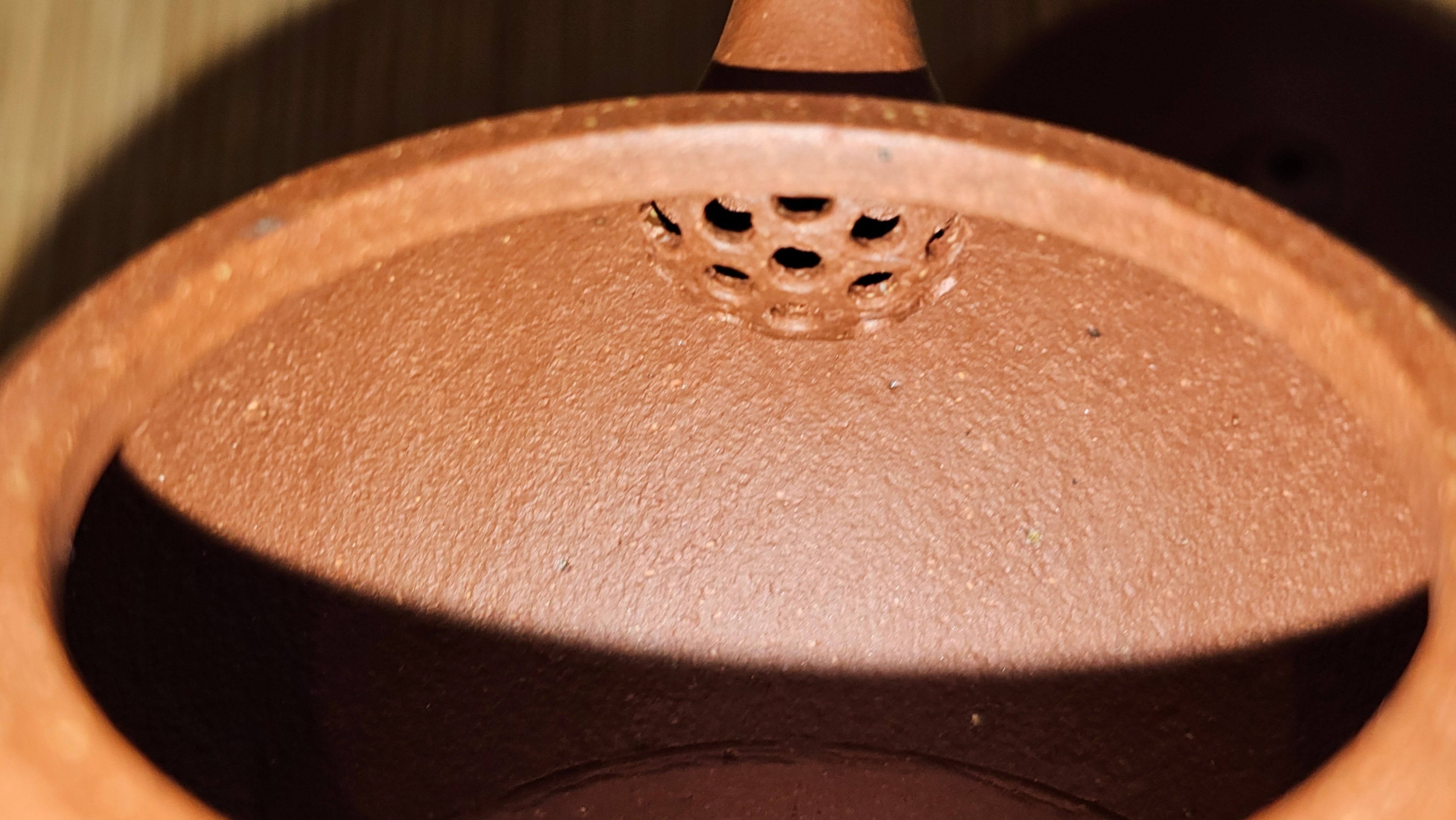 Xi Shi 西施, 137.1ml, Hong Jiang Po Ni (rarer form of Jiang Po Ni) 红降坡泥, by our Collaborative Craftsman Chen Gui Zhi 陈桂枝 ~ Congratulations to Mr M.C., 1051hrs 1st June 2025, Fresno, CA.