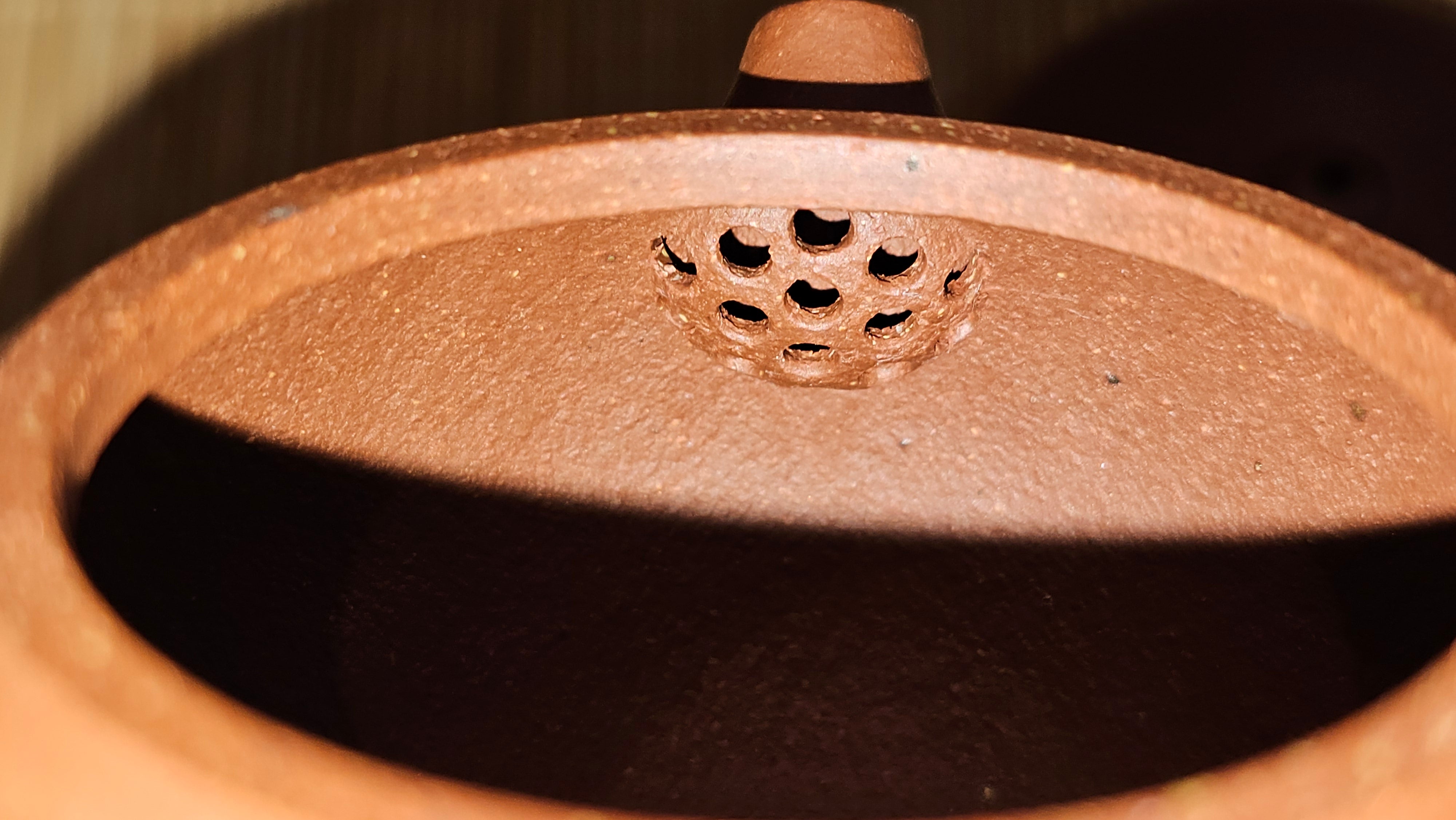 Xi Shi 西施, 137.1ml, Hong Jiang Po Ni (rarer form of Jiang Po Ni) 红降坡泥, by our Collaborative Craftsman Chen Gui Zhi 陈桂枝 ~ Congratulations to Mr M.C., 1051hrs 1st June 2025, Fresno, CA.