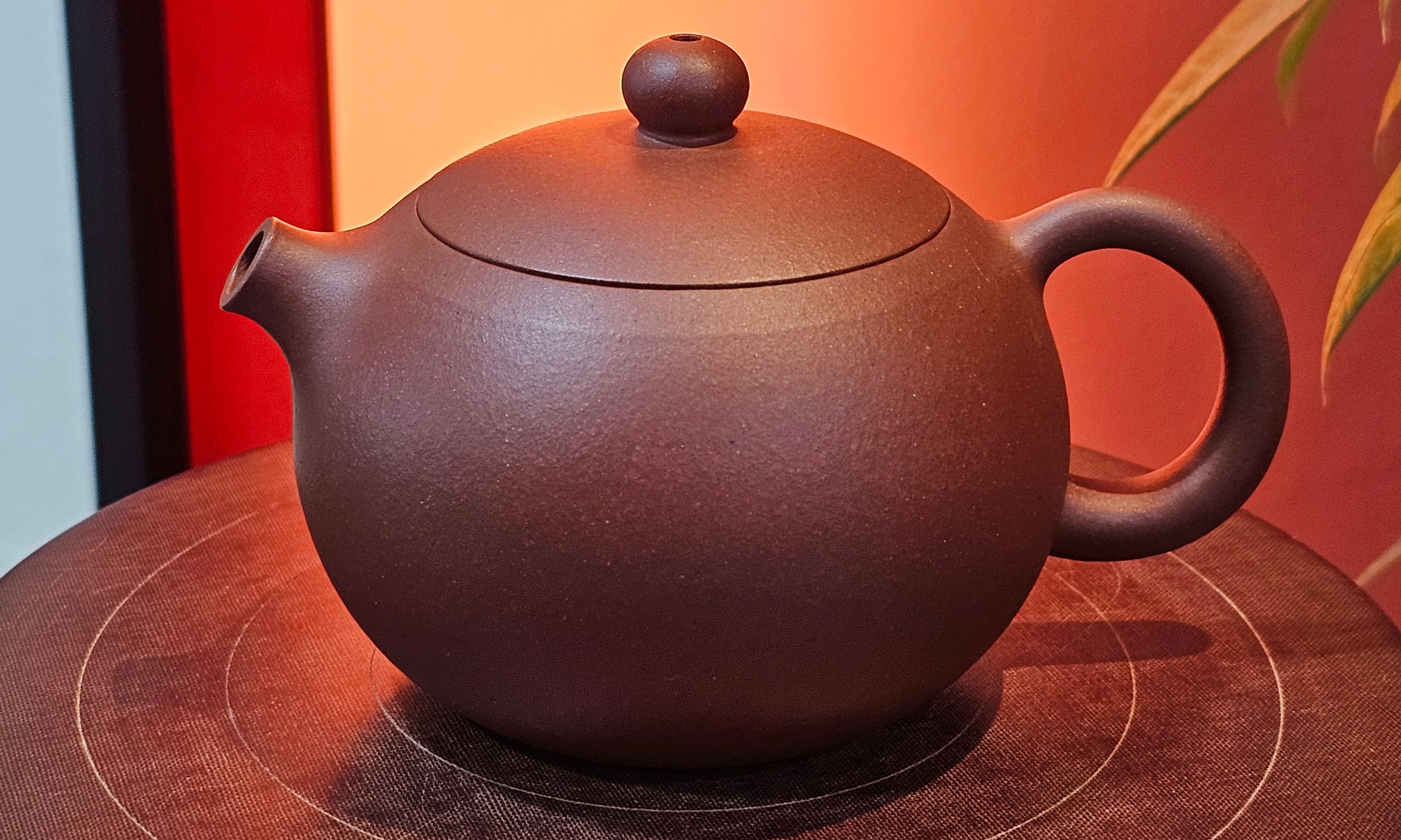 Xi Shi 西施, 219.1ml, Di Cao Qing Zi Ni 底槽青紫泥, by Craftsman Gu Xiao Ming 顾小明 ~ Congratulations to Mr G., 1347hrs 4th June 2025, Monument, CO.