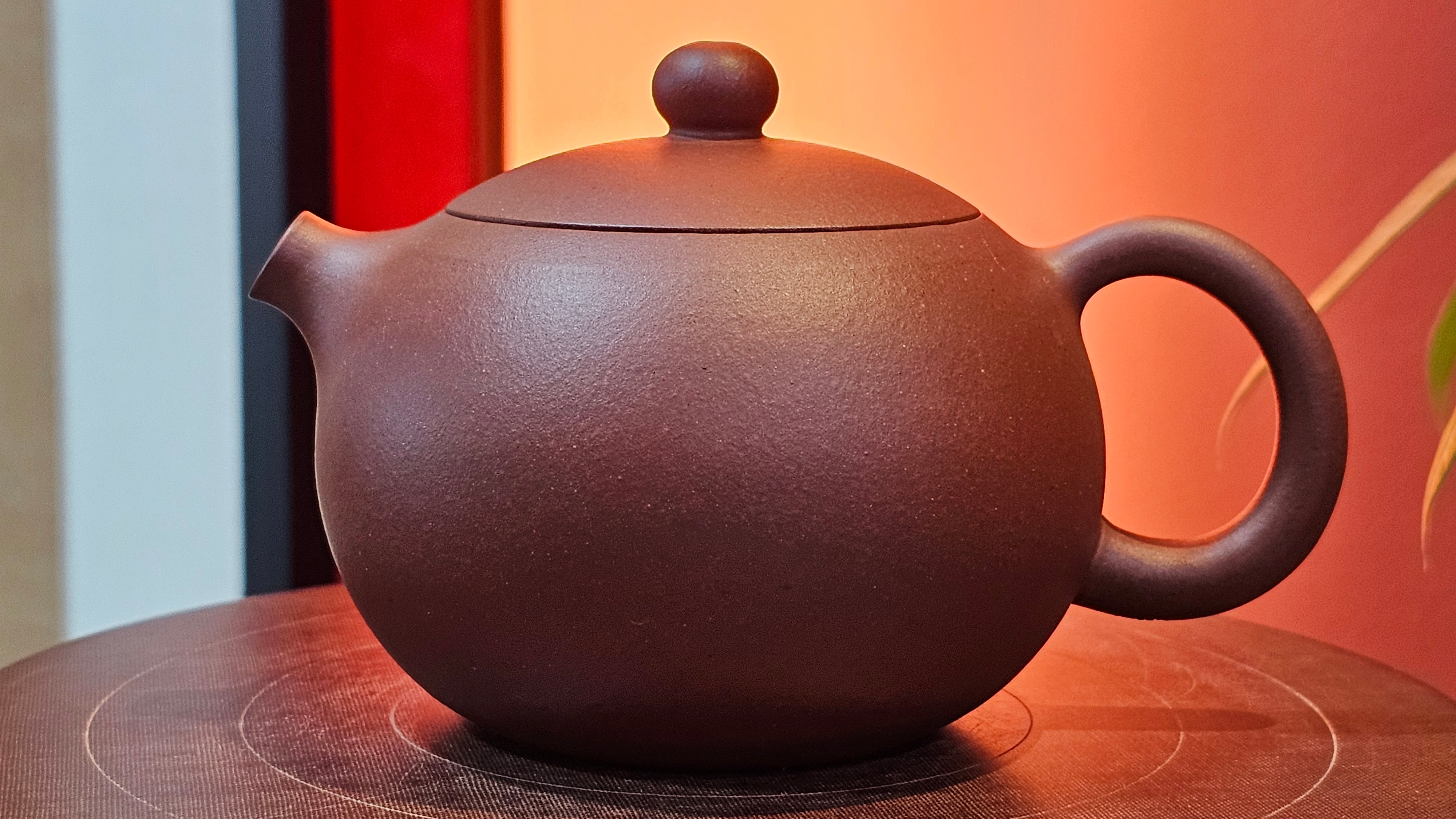 Xi Shi 西施, 219.1ml, Di Cao Qing Zi Ni 底槽青紫泥, by Craftsman Gu Xiao Ming 顾小明 ~ Congratulations to Mr G., 1347hrs 4th June 2025, Monument, CO.